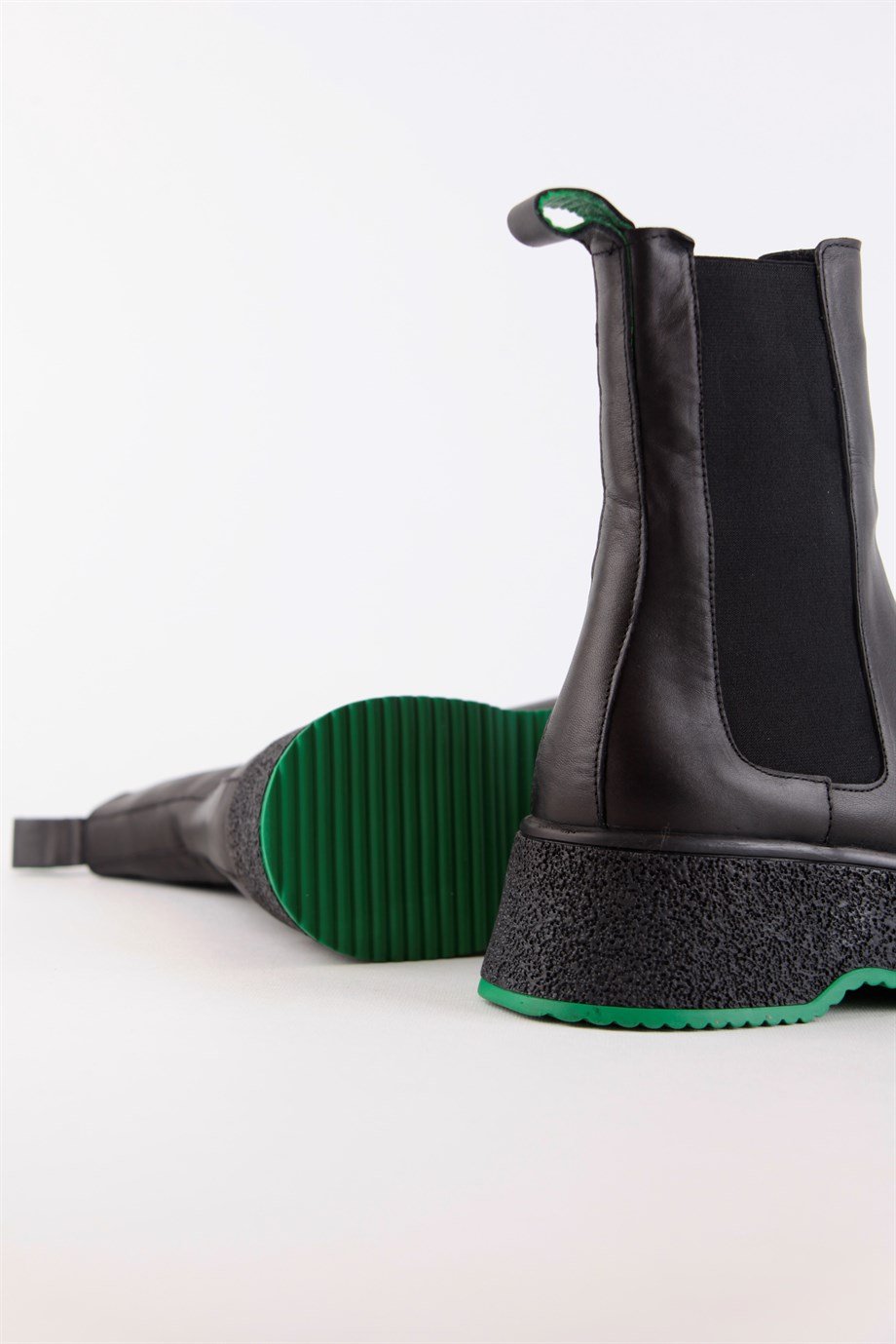 Pamela Siyah Hakiki Deri Yeşil Tabanlı Kadın Bot