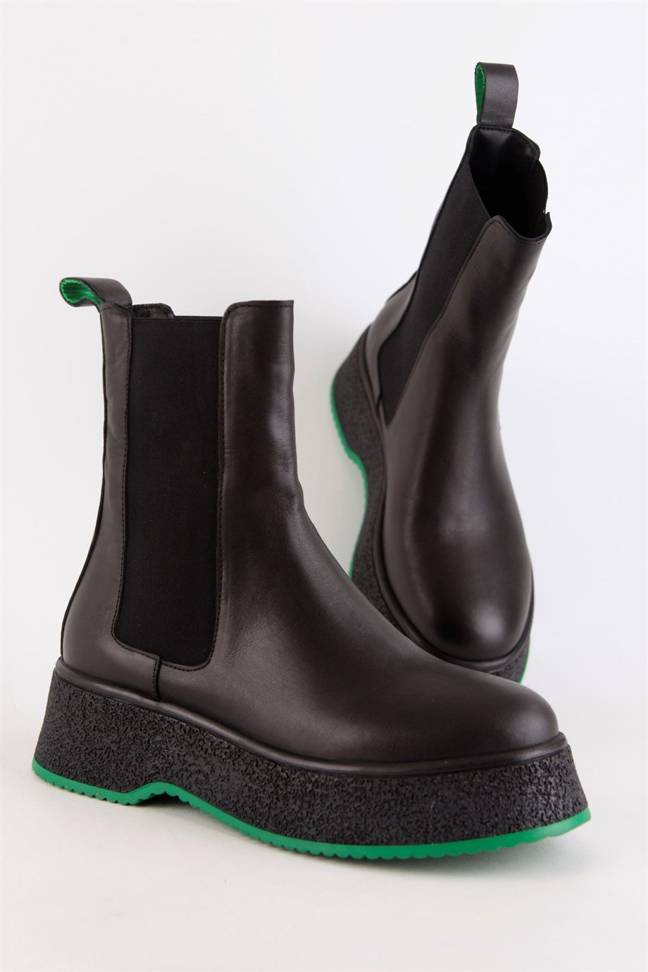 Pamela Siyah Hakiki Deri Yeşil Tabanlı Kadın Bot