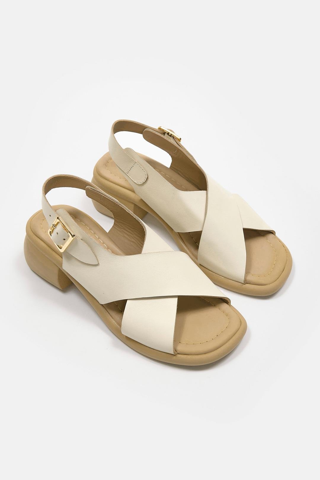 Panova Bej Hakiki Deri Kısa Topuklu Kadın Sandalet