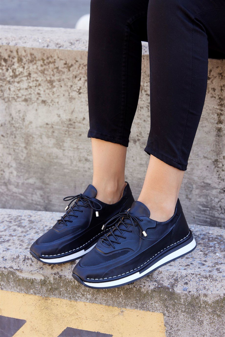 Patrice Siyah Hakiki Deri Kadın Sneaker