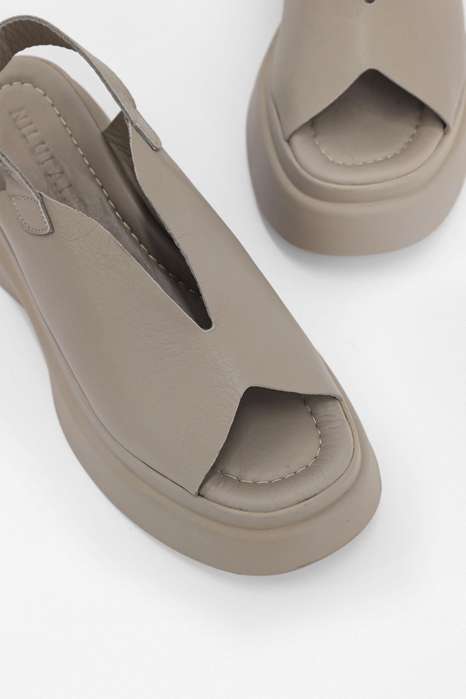 Peamy Vizon Hakiki Deri Kalın Tabanlı Kadın Sandalet