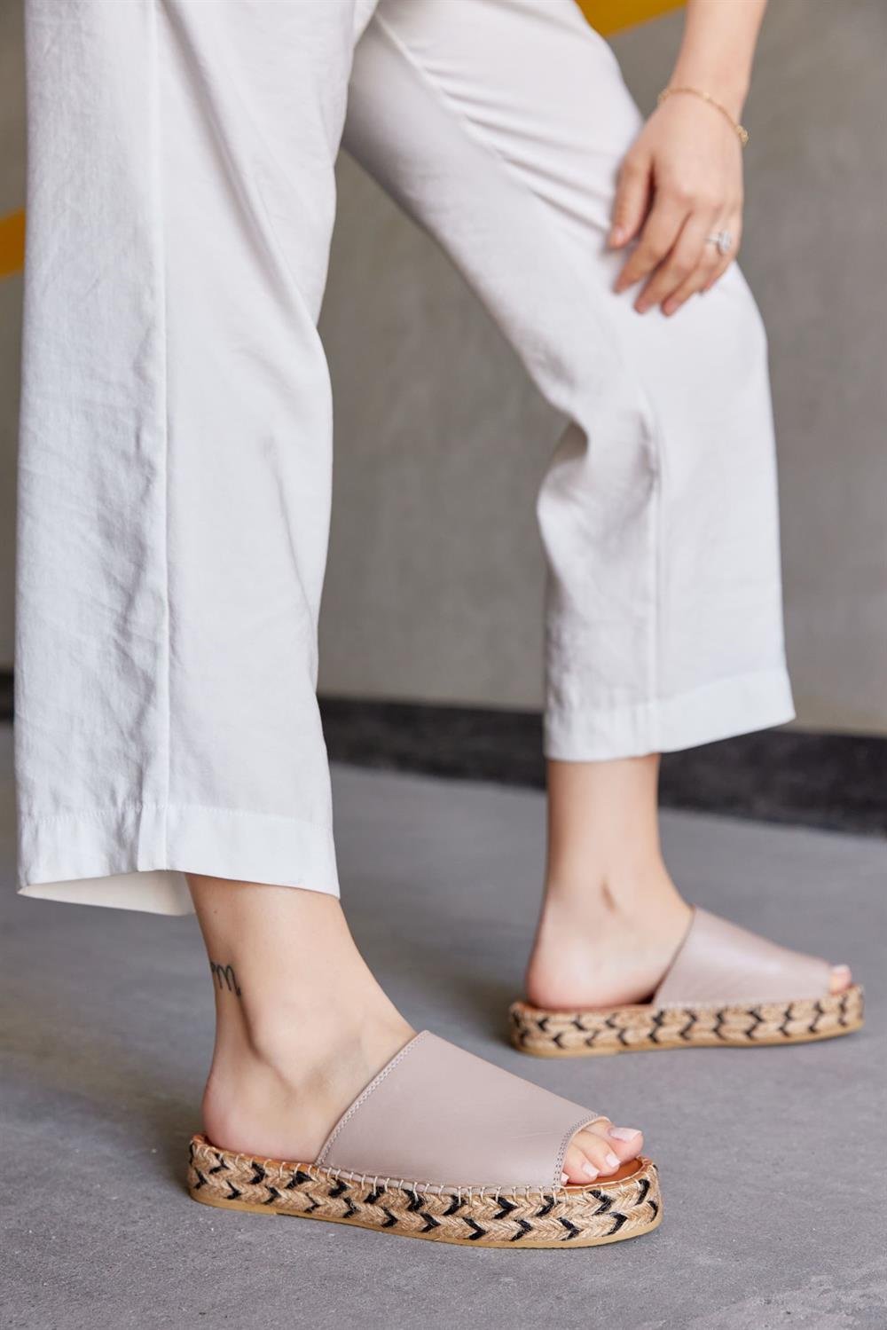 Пера Женские Эспадрильи из Натуральной Кожи