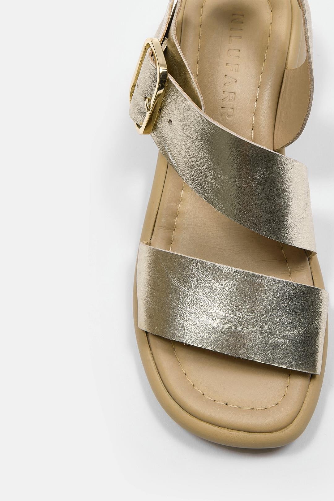 Petra Altın Hakiki Deri Altın Tokalı Kadın Sandalet