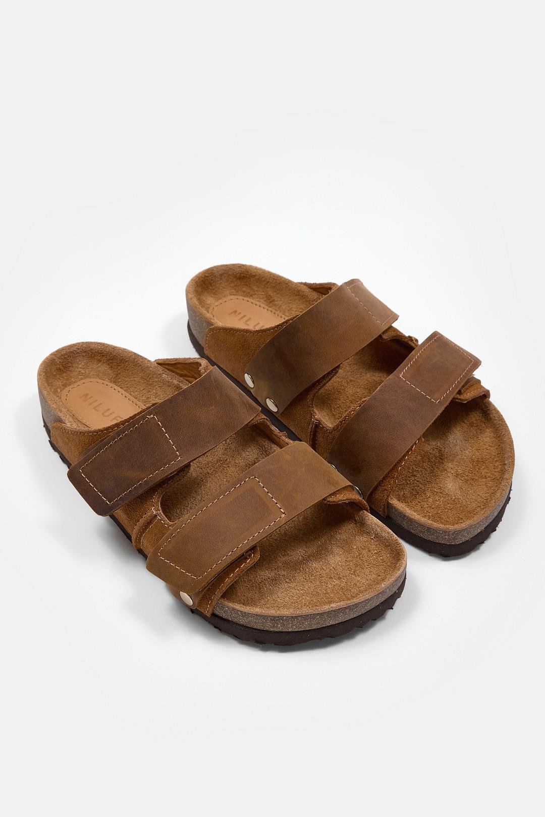 Pujka Taba Hakiki Deri Kadın Terlik