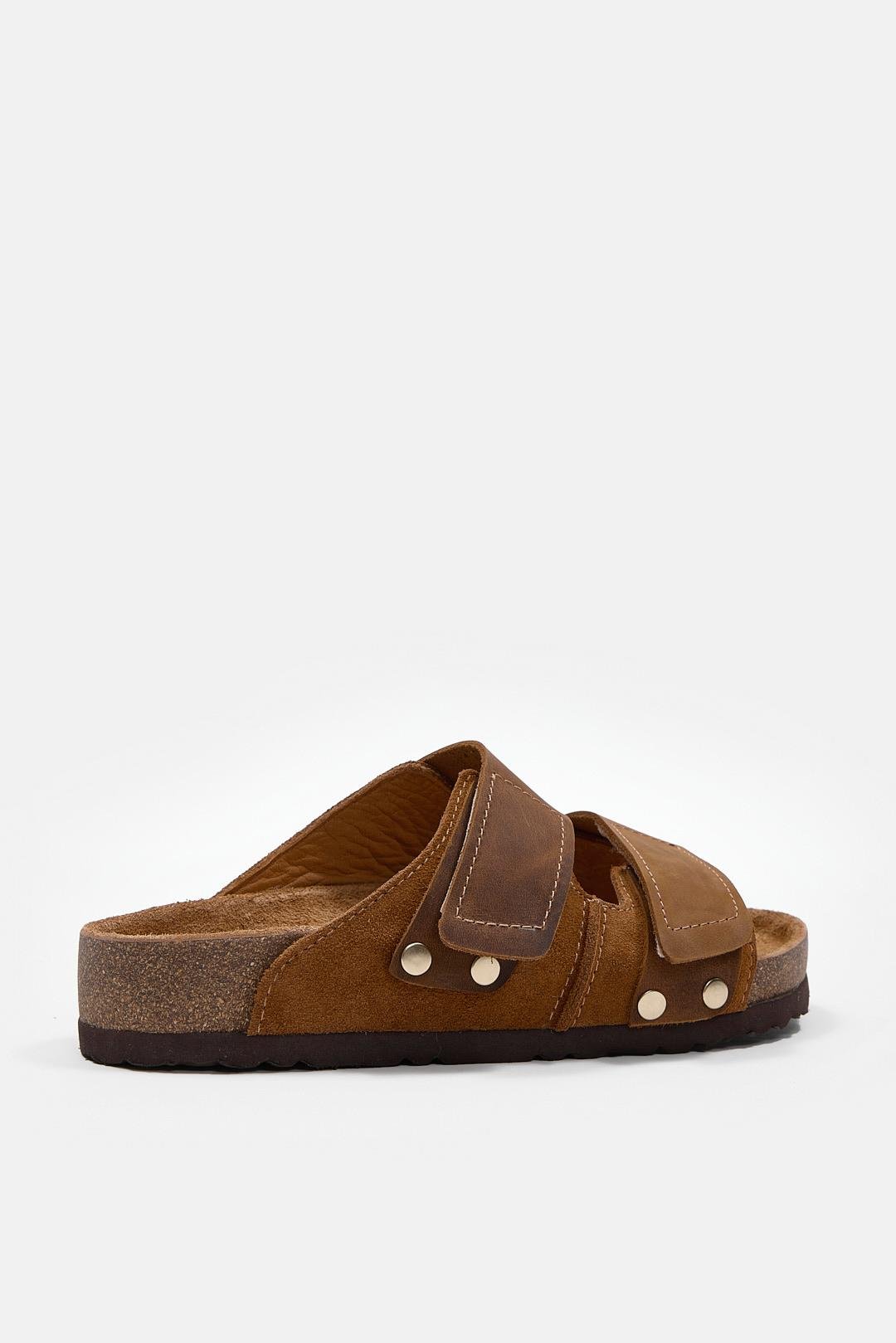 Pujka Taba Hakiki Deri Kadın Terlik