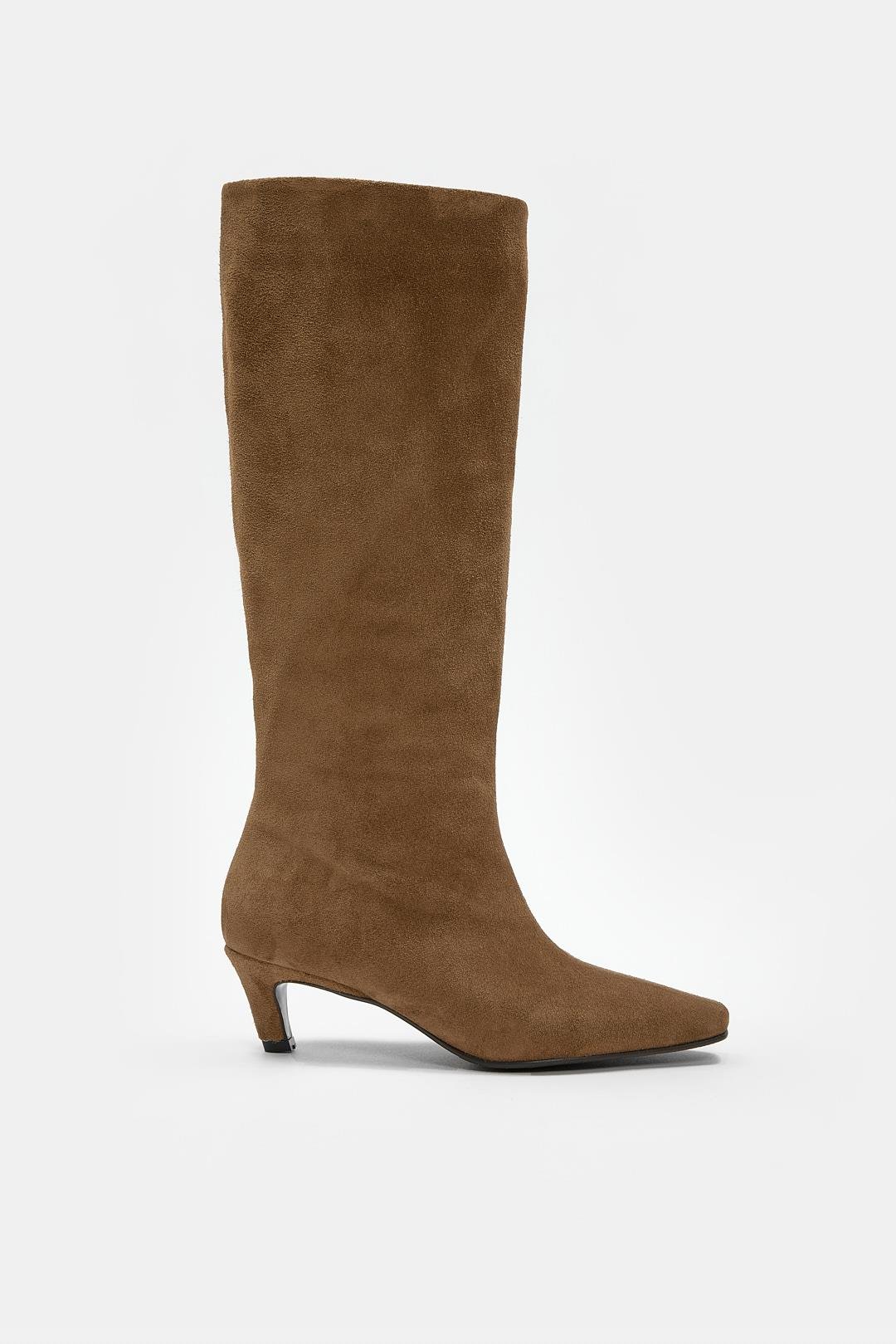 Rolene Sigaro Süet Hakiki Deri Kısa Topuklu Kadın Çizme