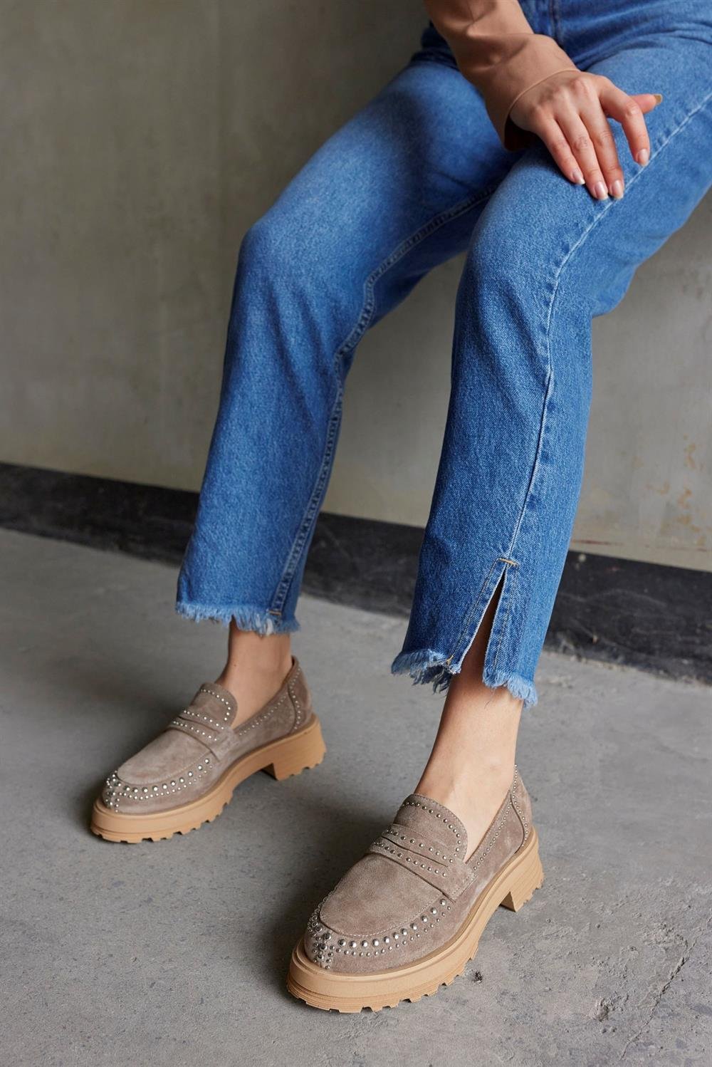 Rosy Vizon Hakiki Süet Troklu Kadın Loafer