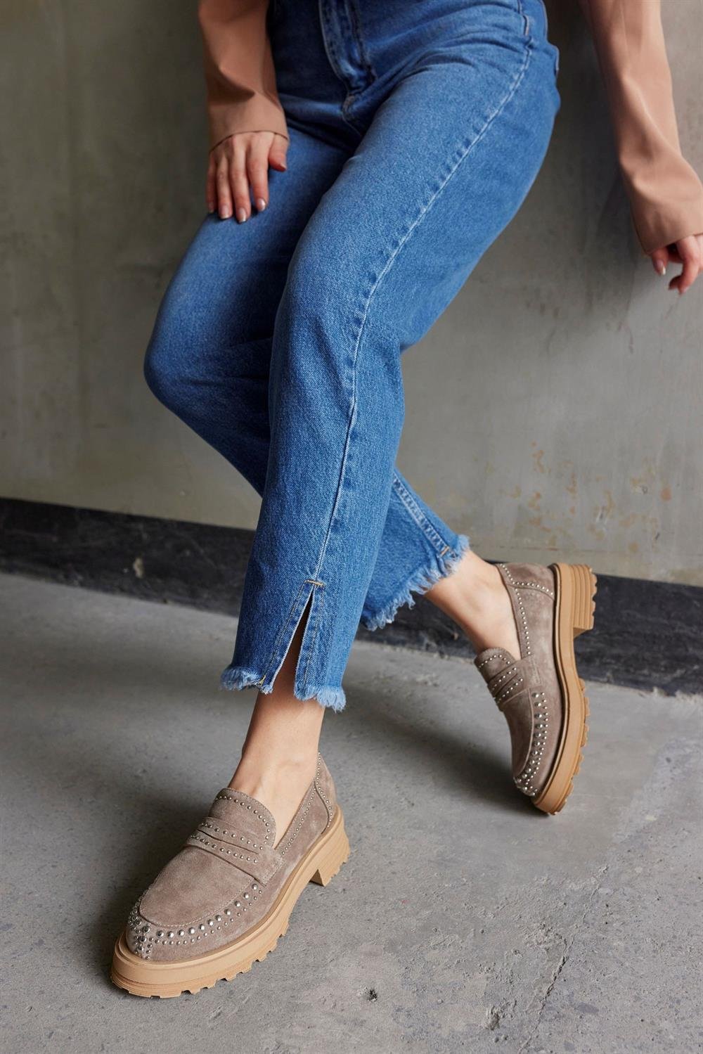 Rosy Vizon Hakiki Süet Troklu Kadın Loafer