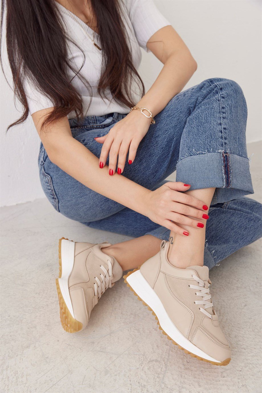 Sara Bej Hakiki Deri Bağcıklı Kadın Sneaker