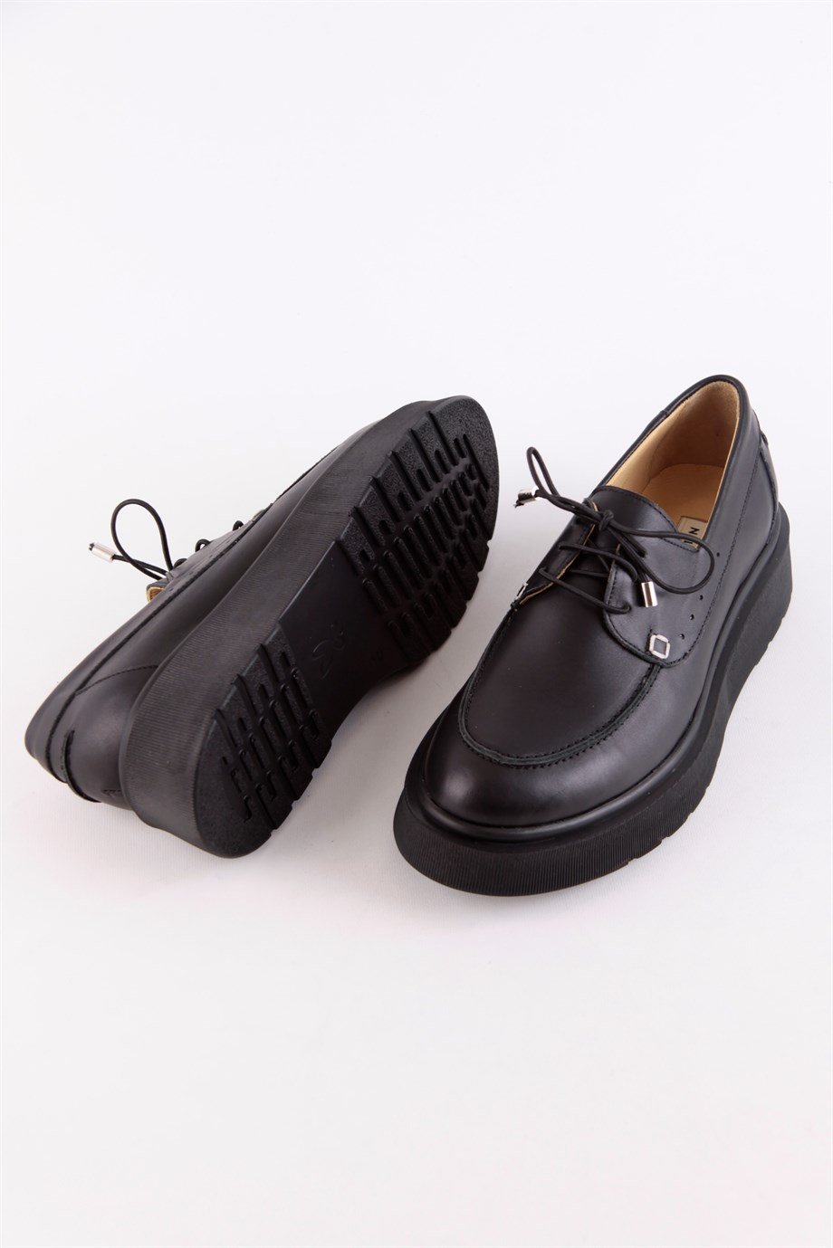 Serena Siyah Kalın Tabanlı Hakiki Deri Kadın Loafer