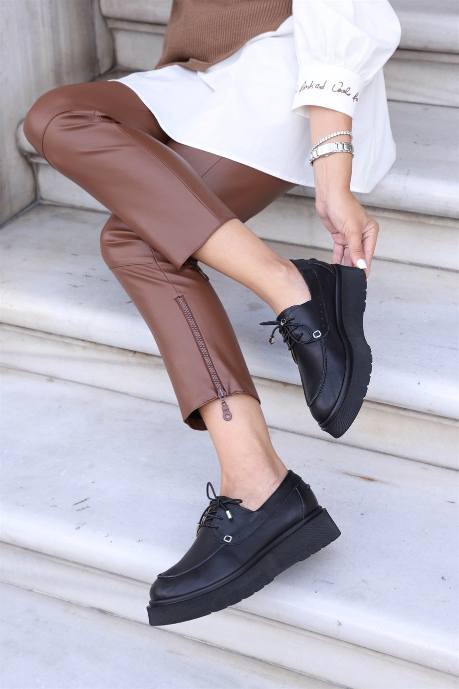 Serena Siyah Kalın Tabanlı Hakiki Deri Kadın Loafer