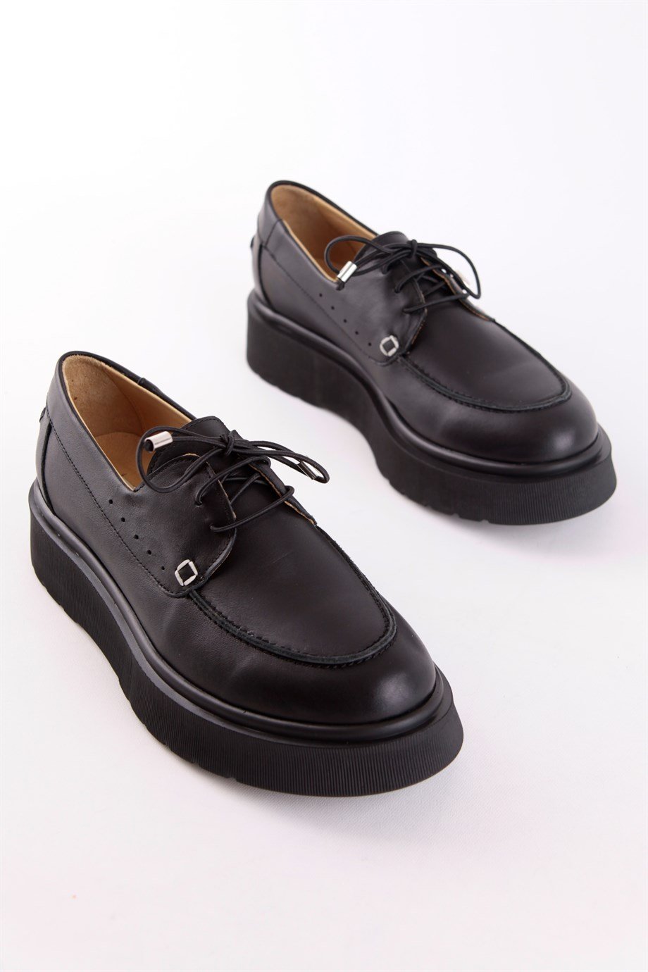 Serena Siyah Kalın Tabanlı Hakiki Deri Kadın Loafer