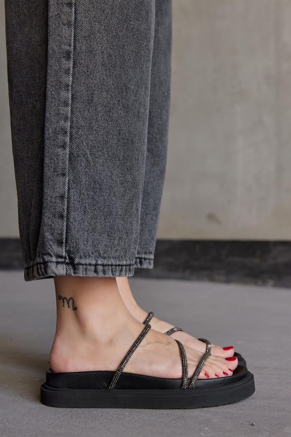 Shiny Black Genuine Leather Stone Women's Slippers