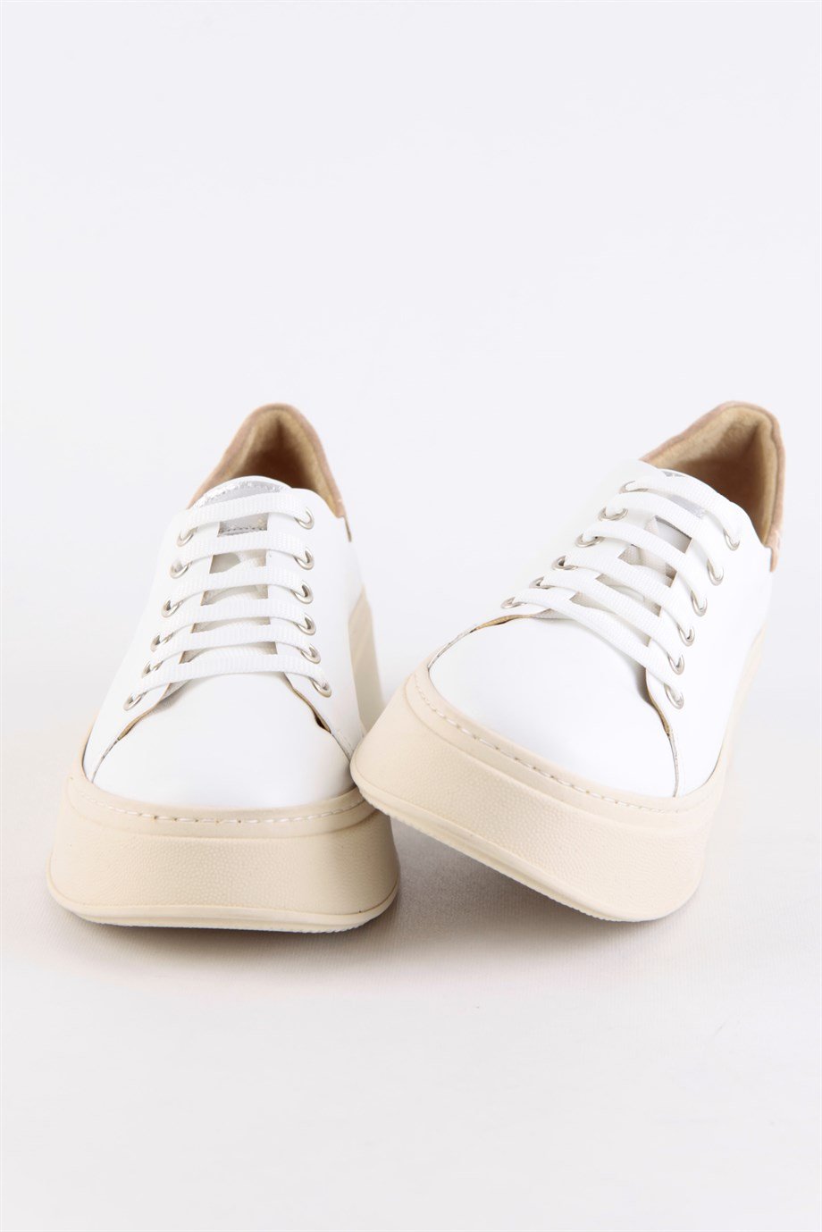 Tania Beyaz Hakiki Deri Kadın Sneaker