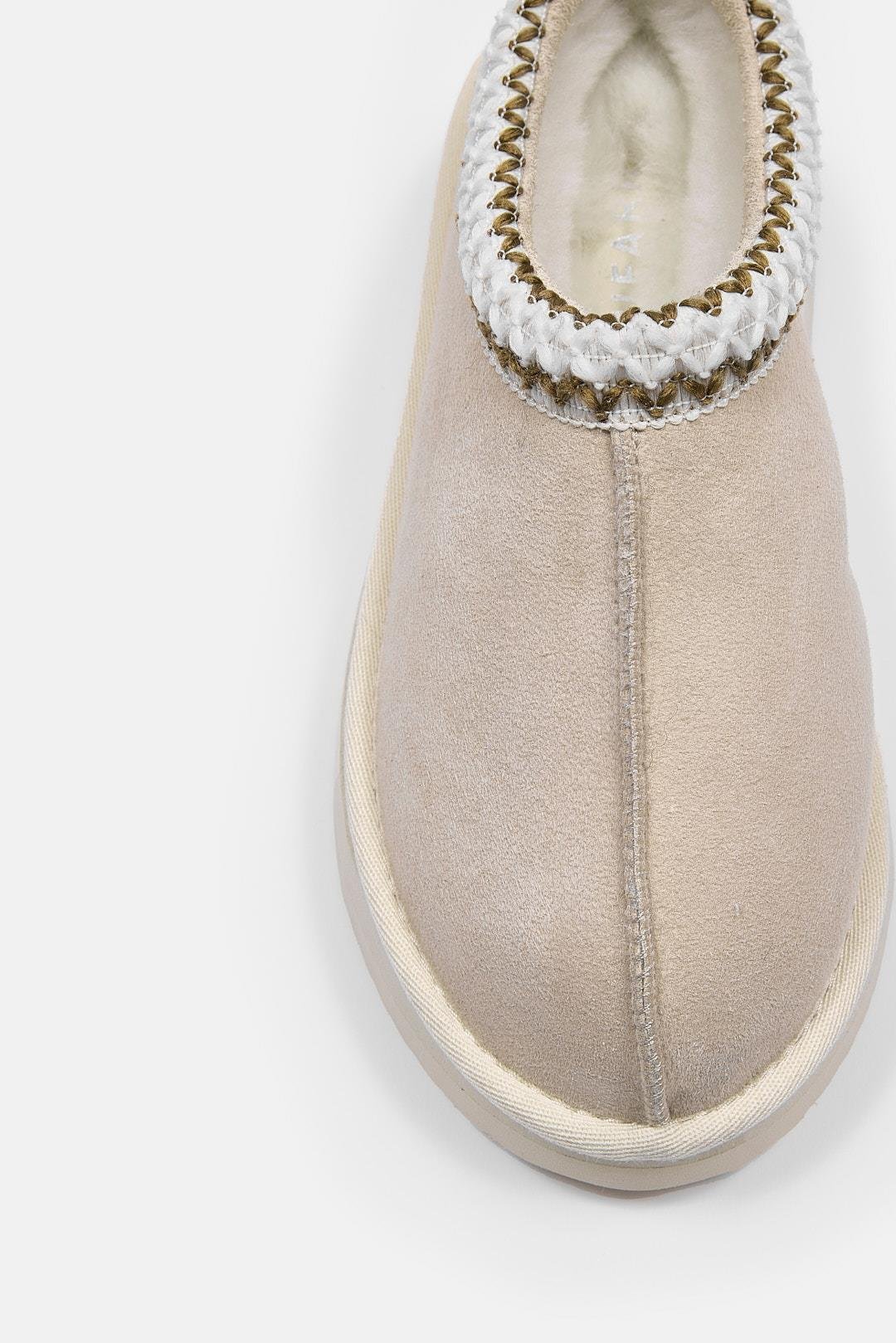 Toffie Bej Hakiki Deri İçi Gerçek Kürklü Kadın Bot