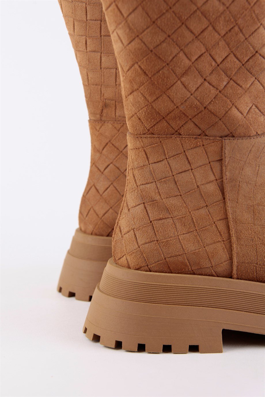 Vanessa Taba Süet Örgü Desenli Hakiki Deri Kalın Tabanlı Kadın Çizme