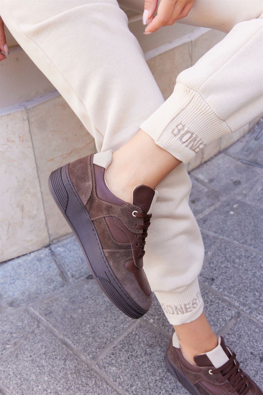 Vontex Brown Leather Women's Sneakers