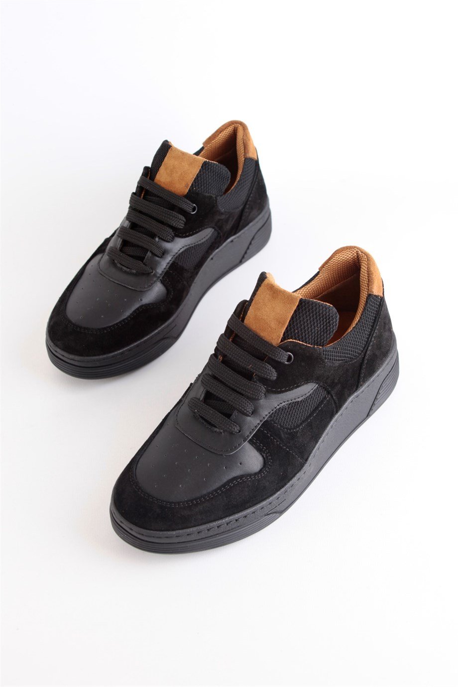 Vontex Siyah Hakiki Deri Siyah Tabanlı Kadın Sneakers