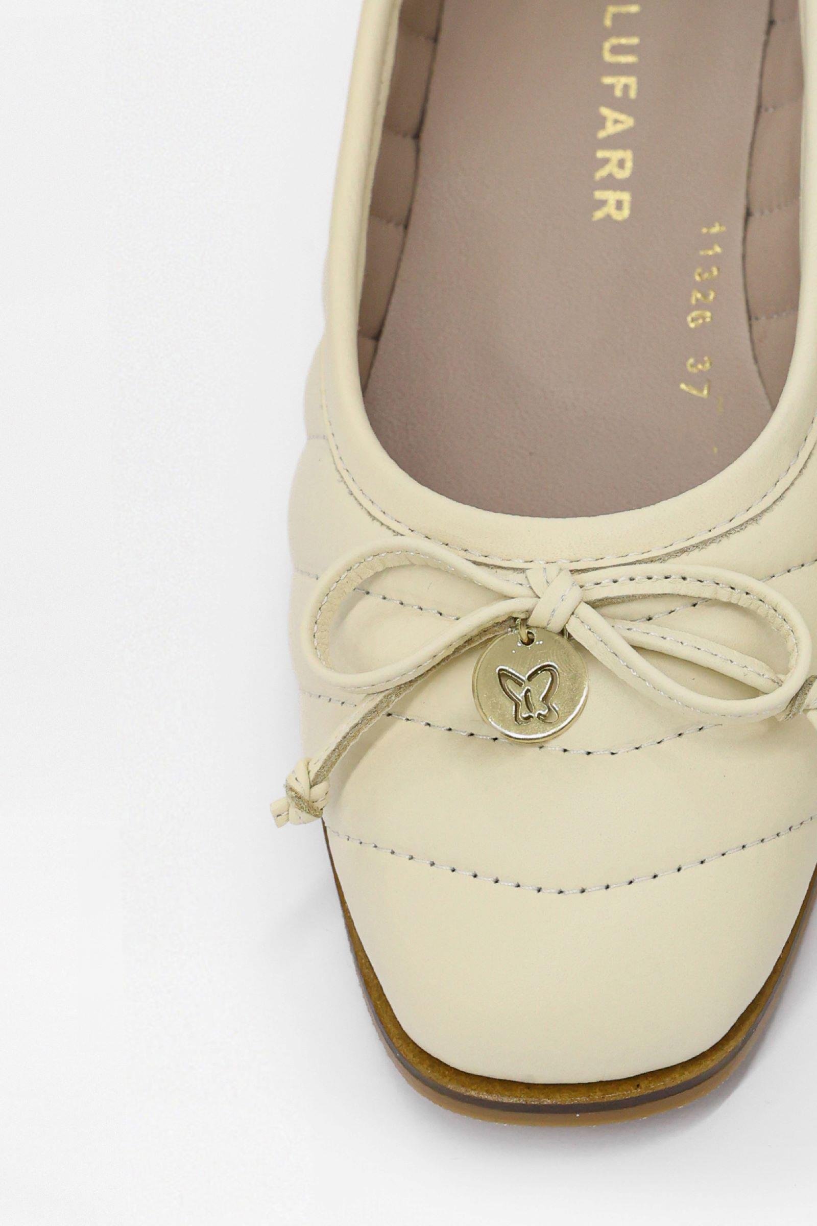 Zarra Bej Hakiki Deri Kadın Babet