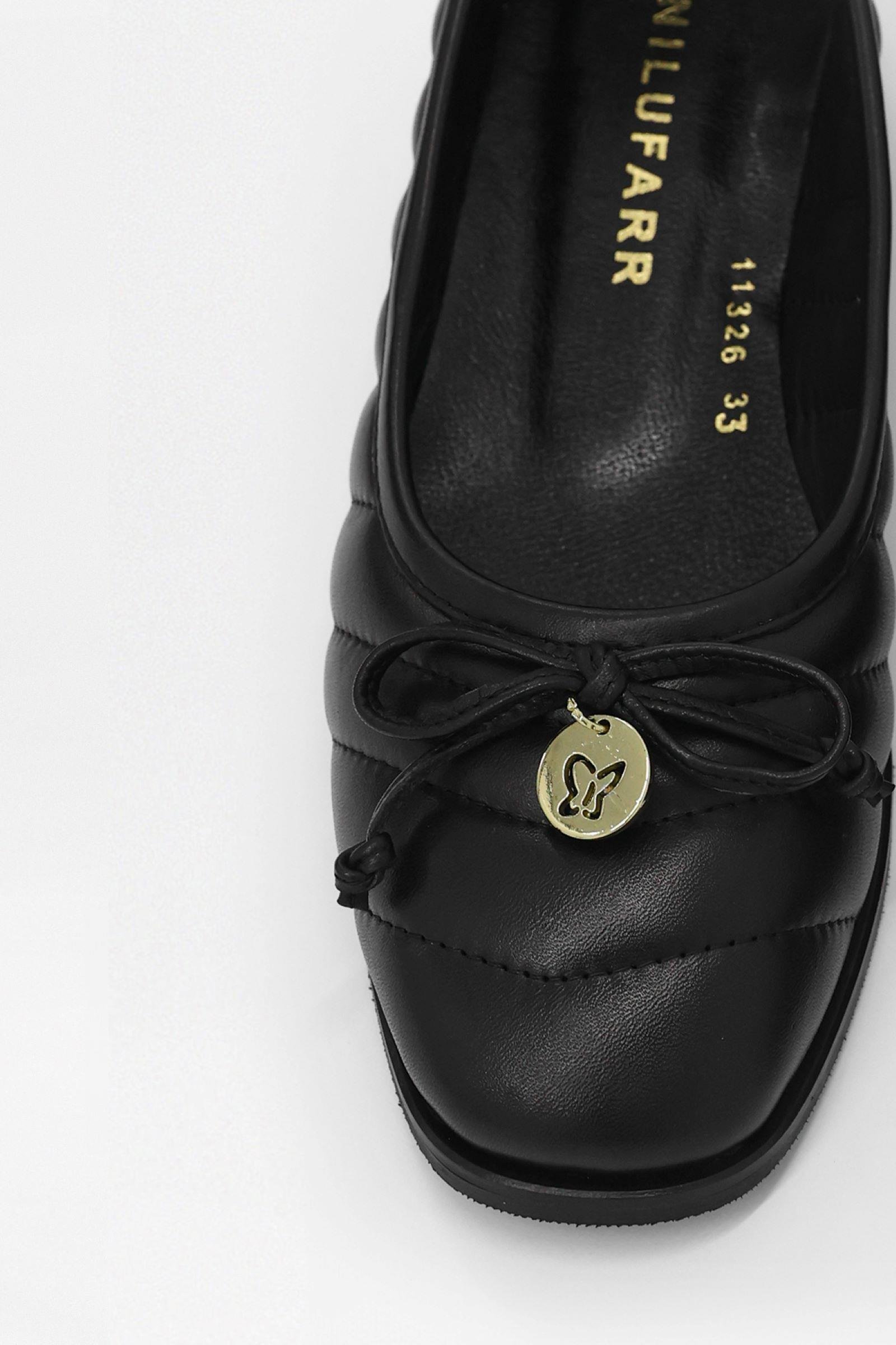 Zarra Siyah Hakiki Deri Kadın Babet