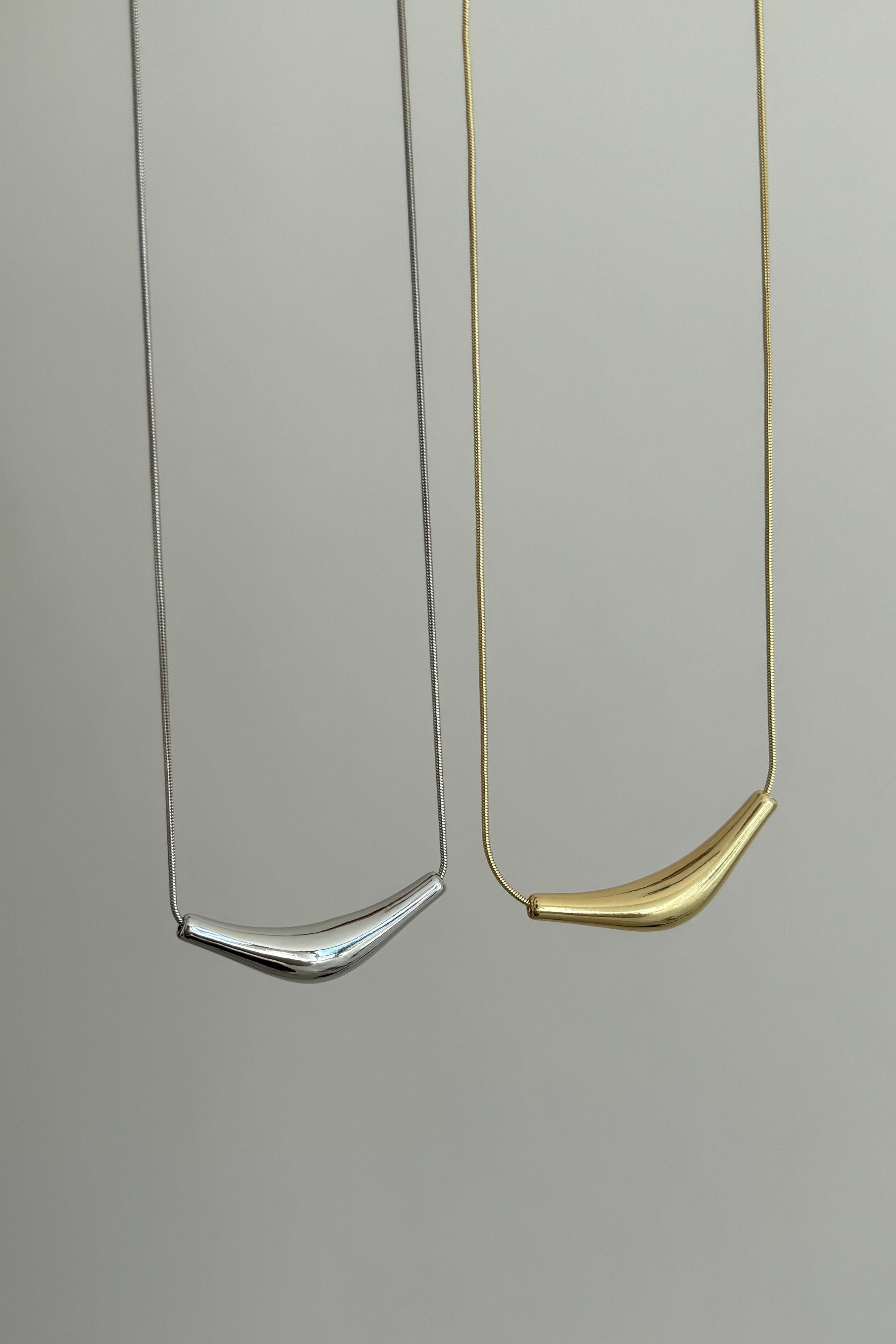 Arcelle Silver Kolye
