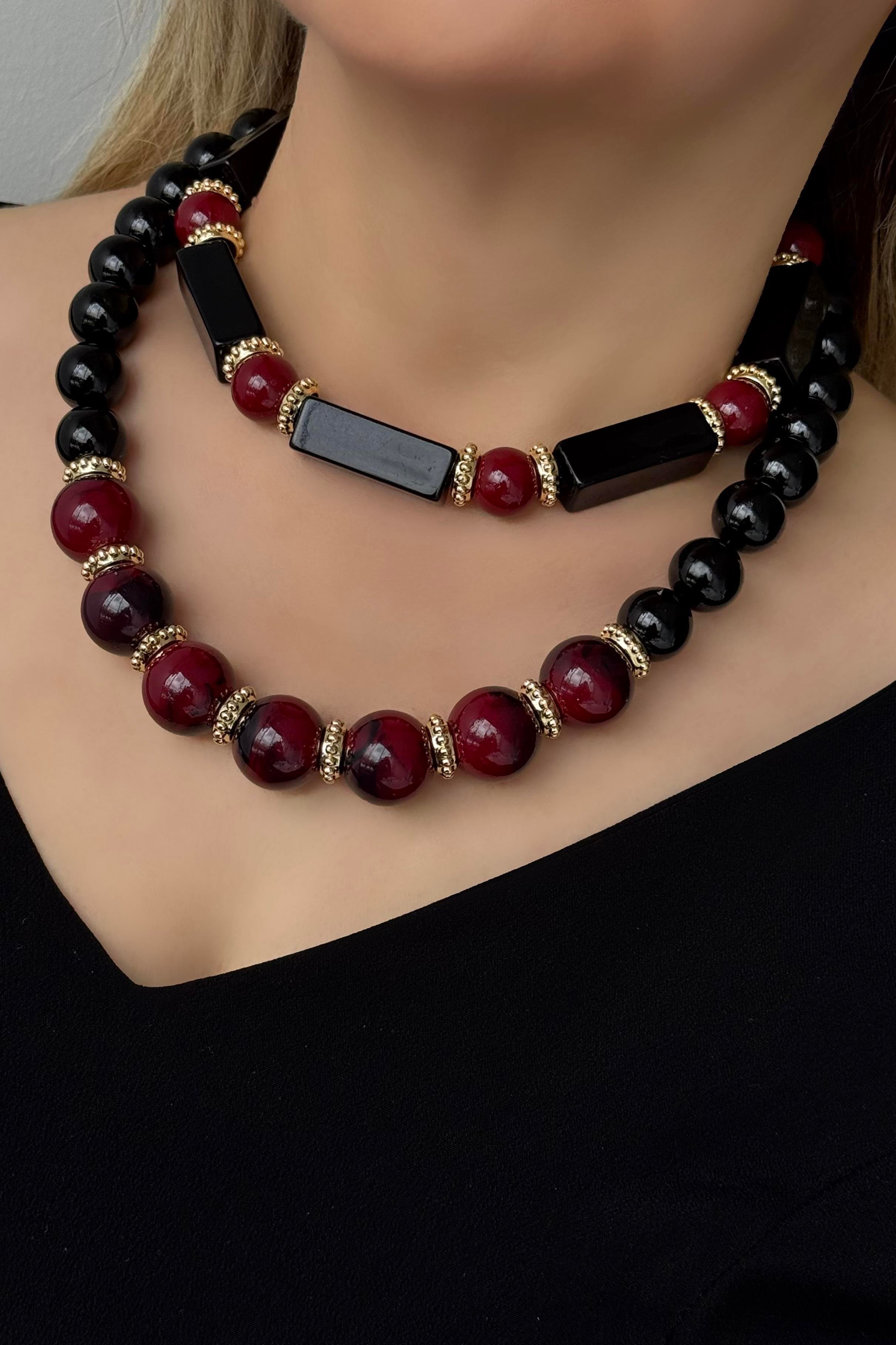 Bordo Taşlı Kolye