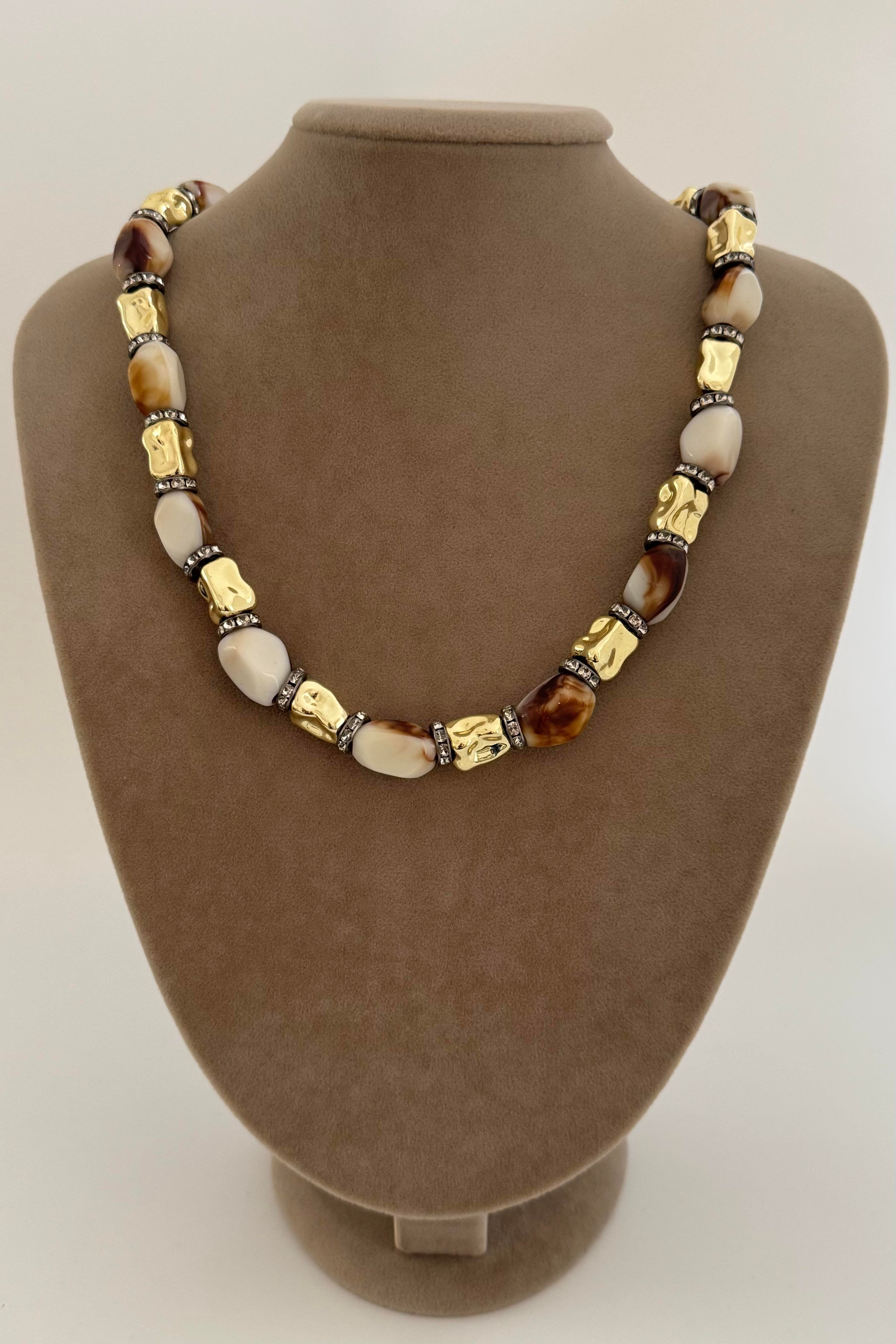 Earth Gold Krem Kolye