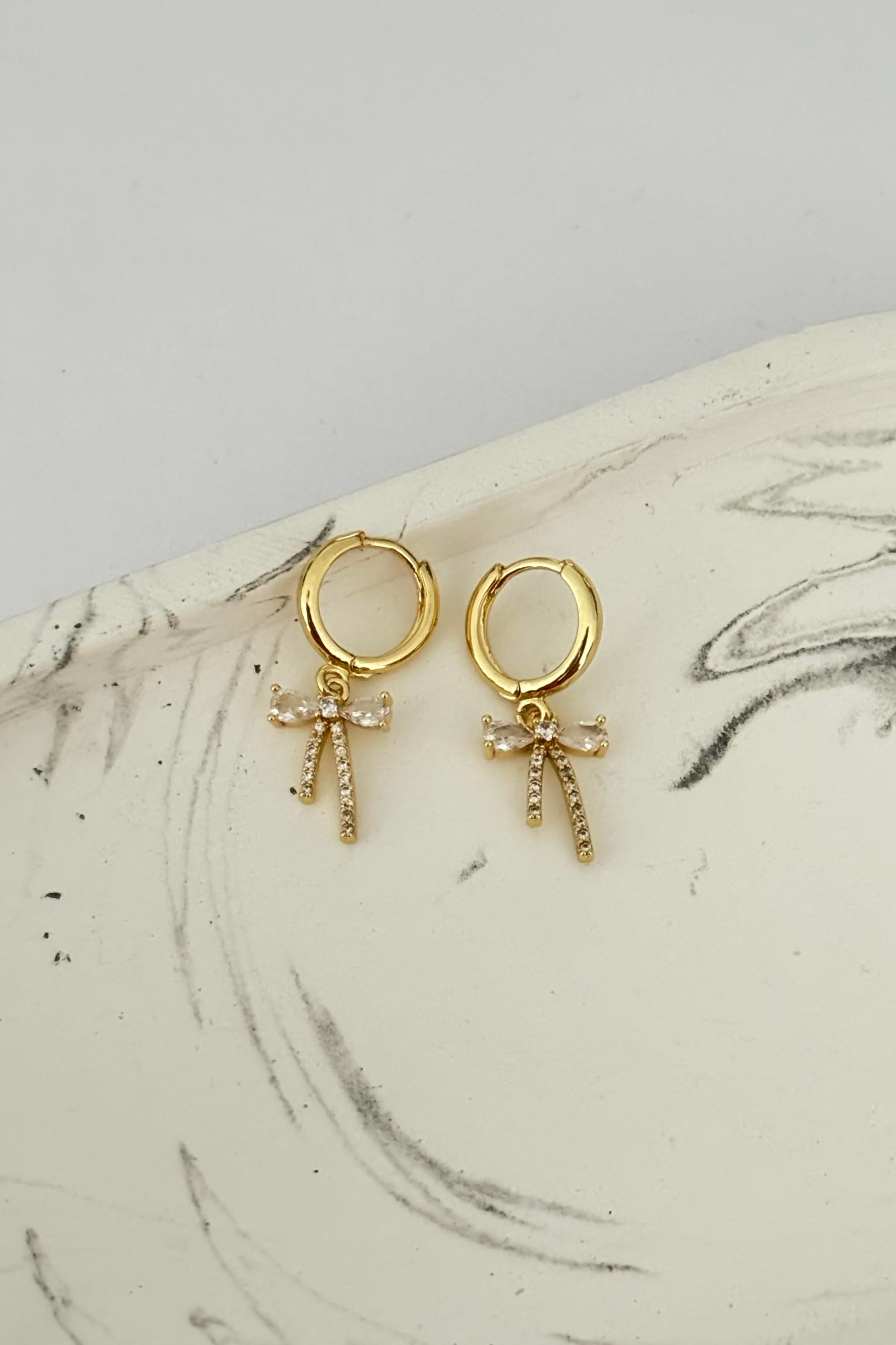 Fiyonk Gold Küpe