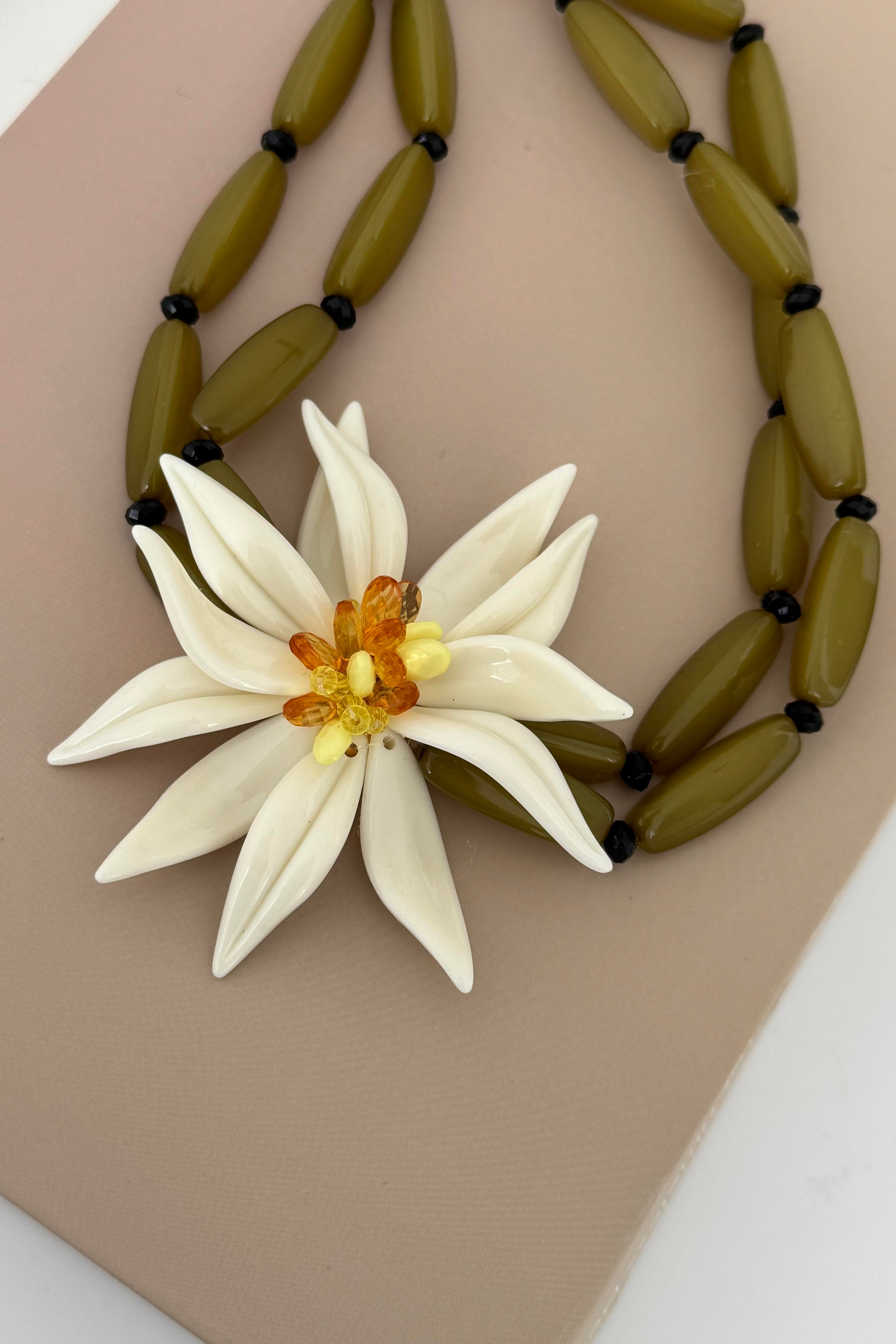 Florax Olive Bloom