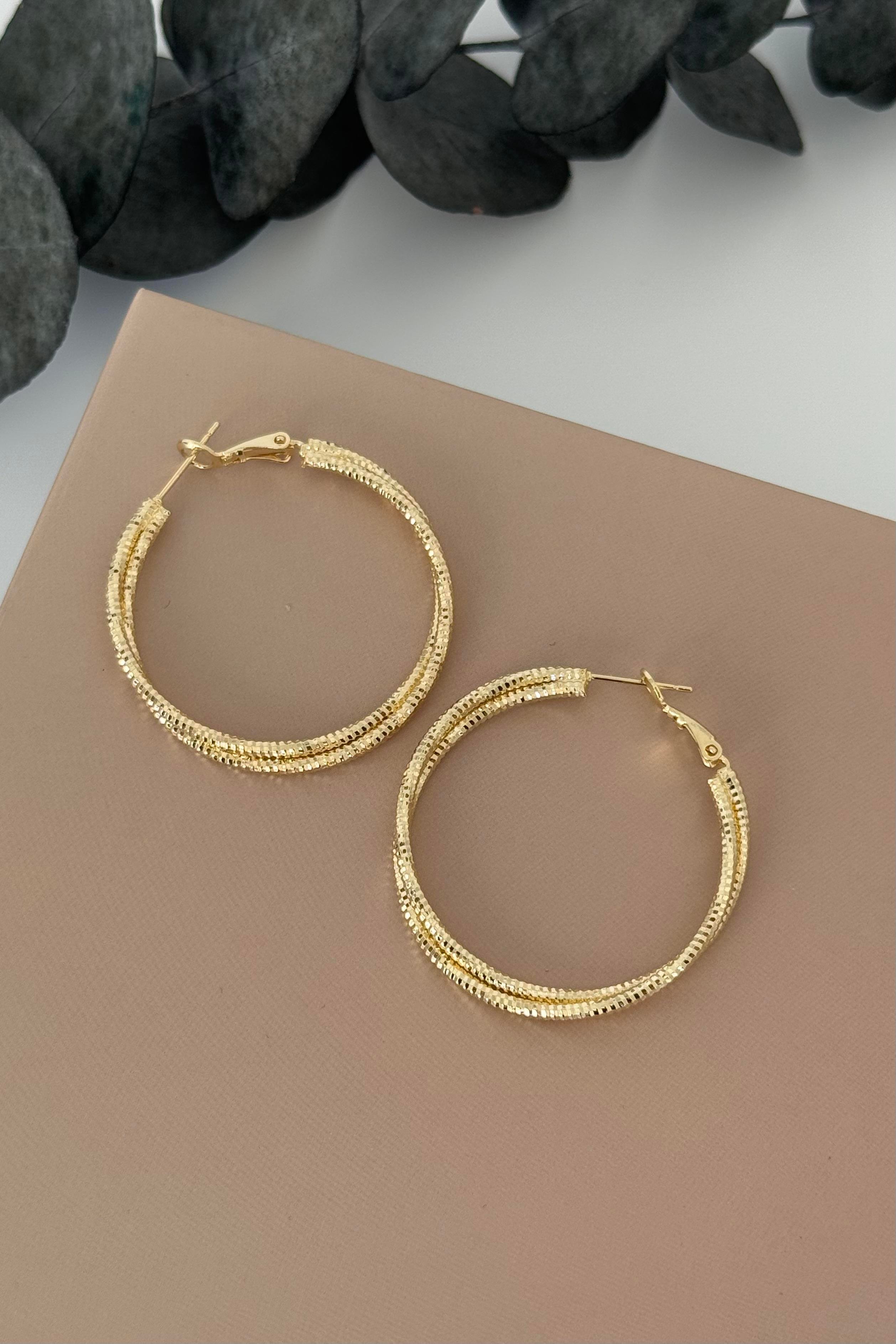 Gold Tırtıklı Halka Küpe