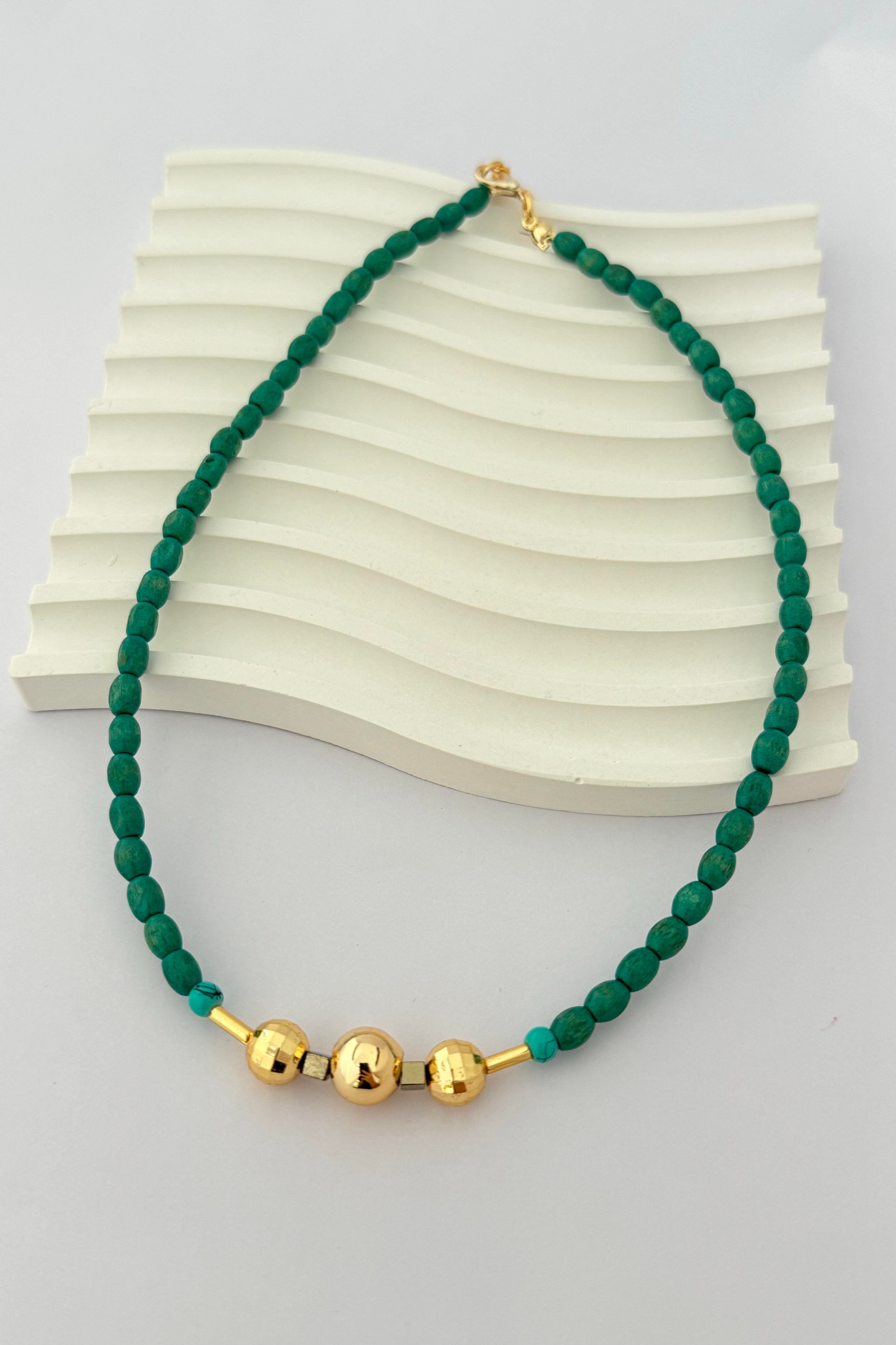 Green Ball Kolye