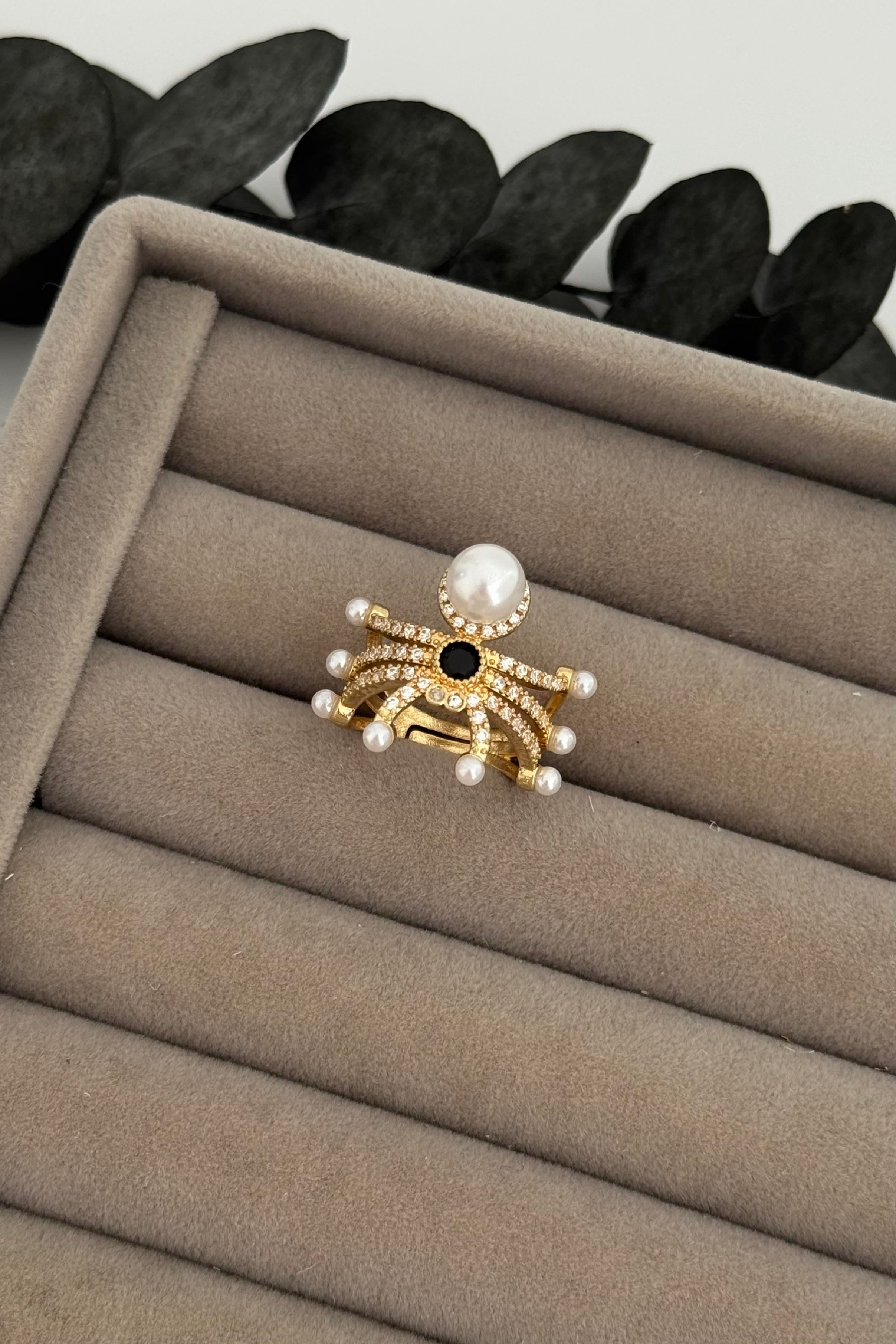 Jeweled Web Yüzük