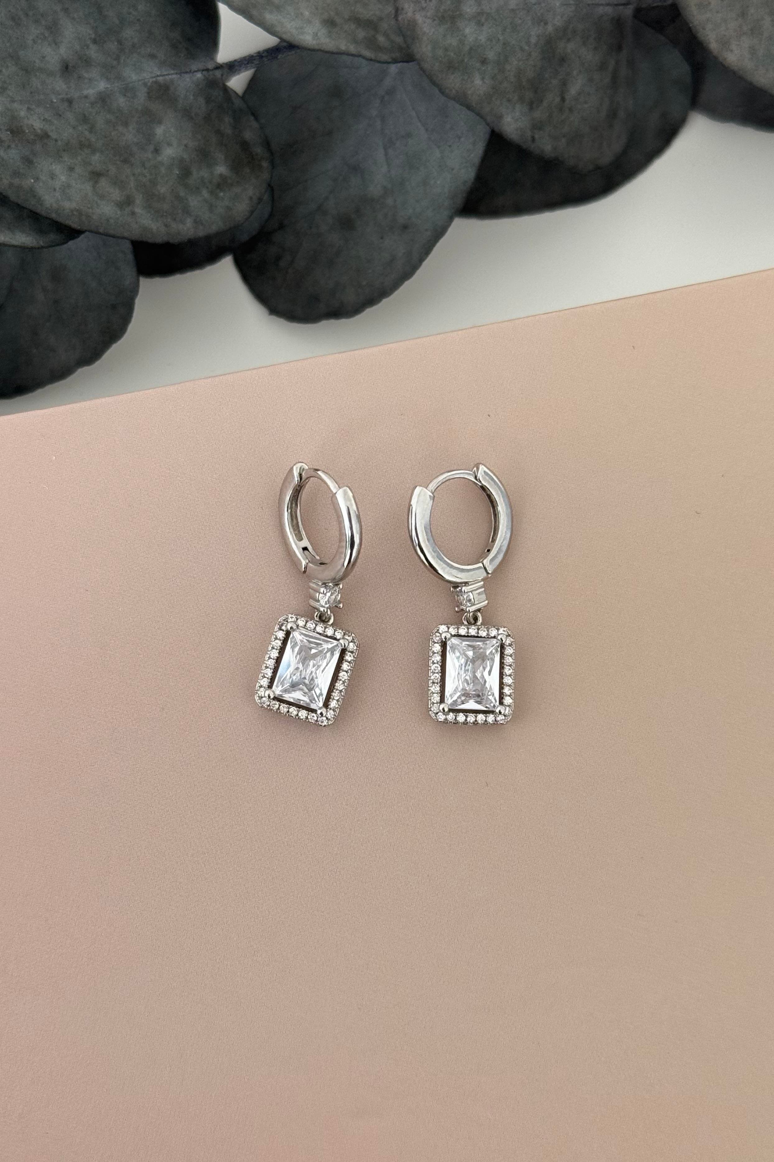 Kare Baget Silver Küpe