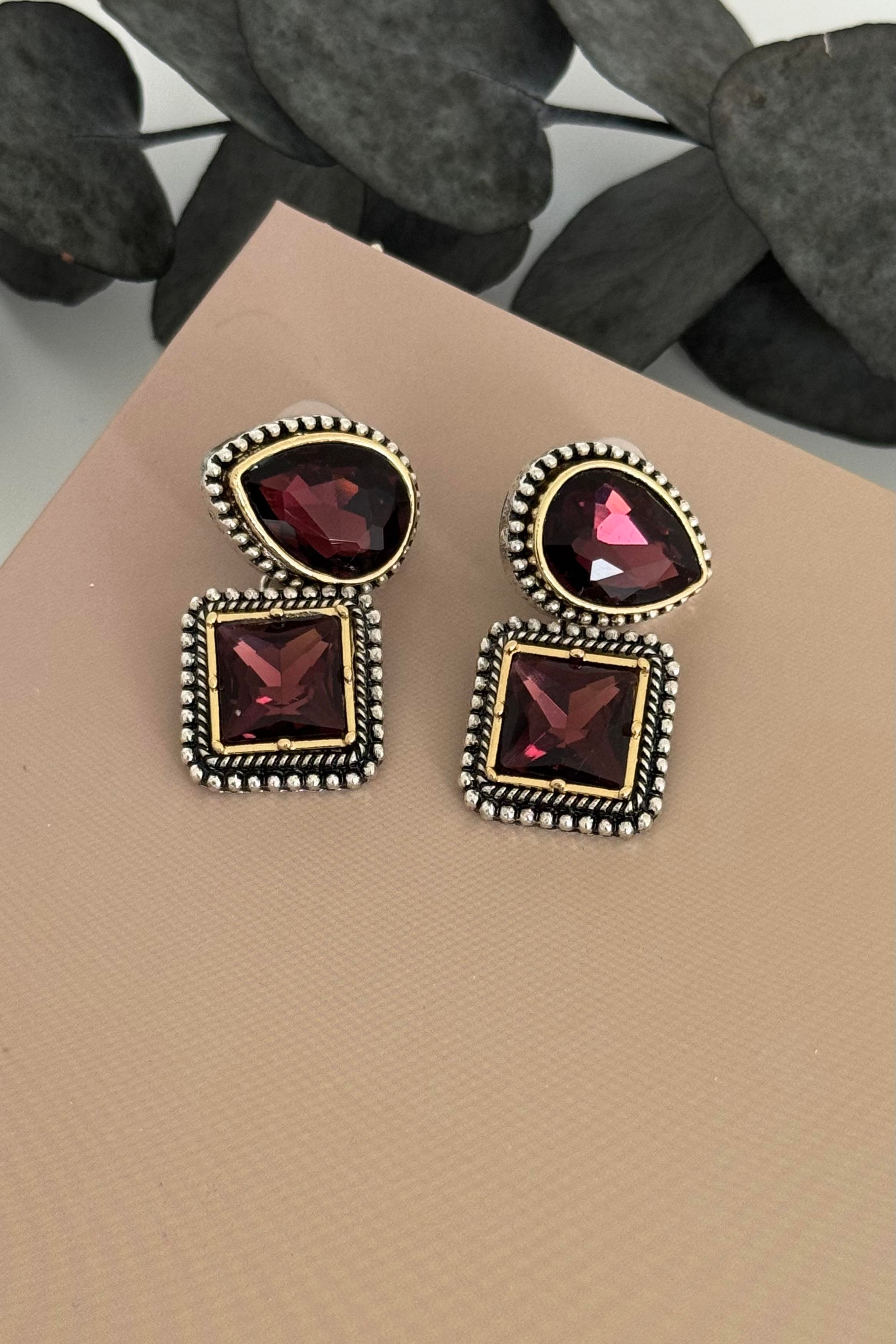 Liora Garnet Küpe