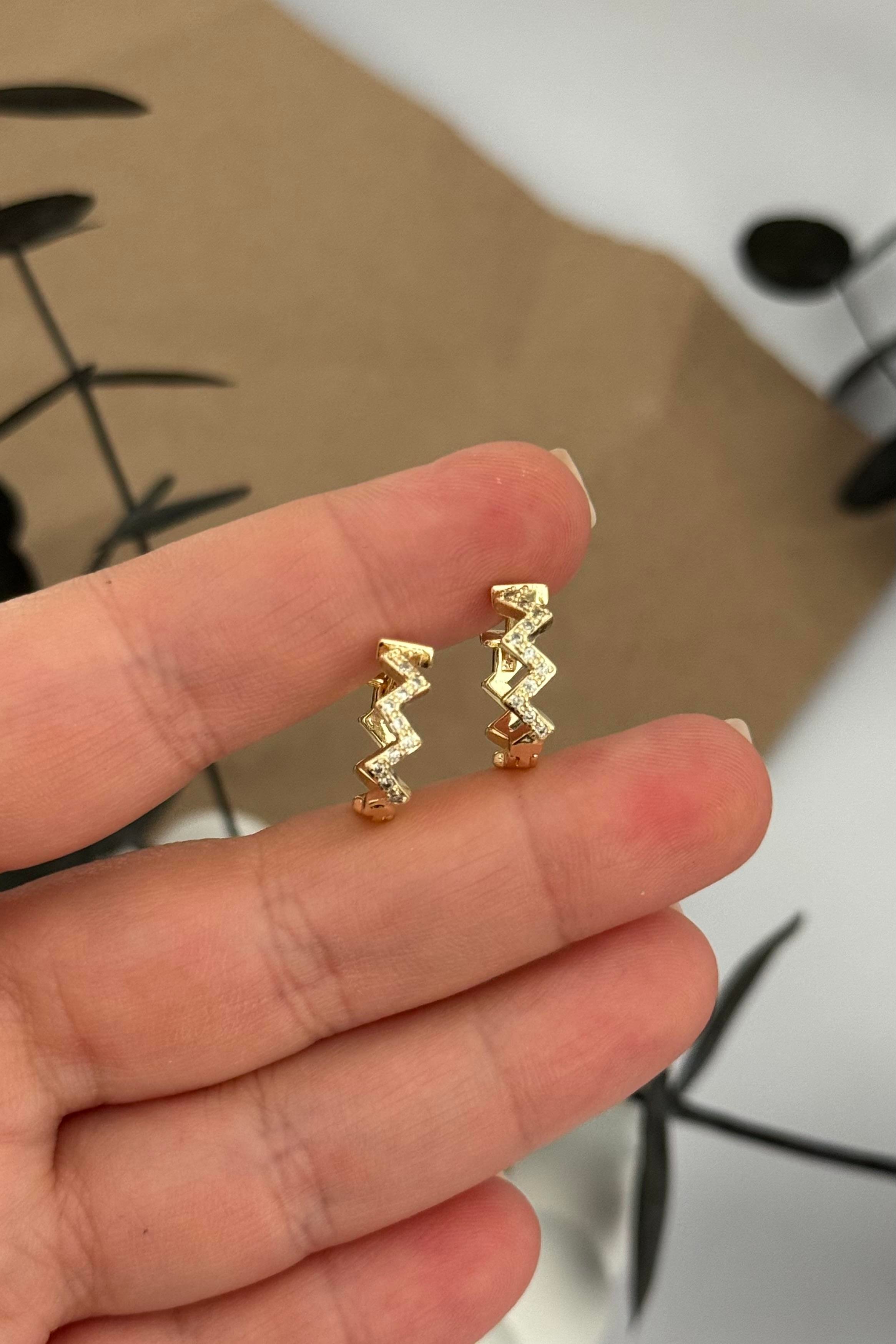 Mini Zig Zag Halka Küpe