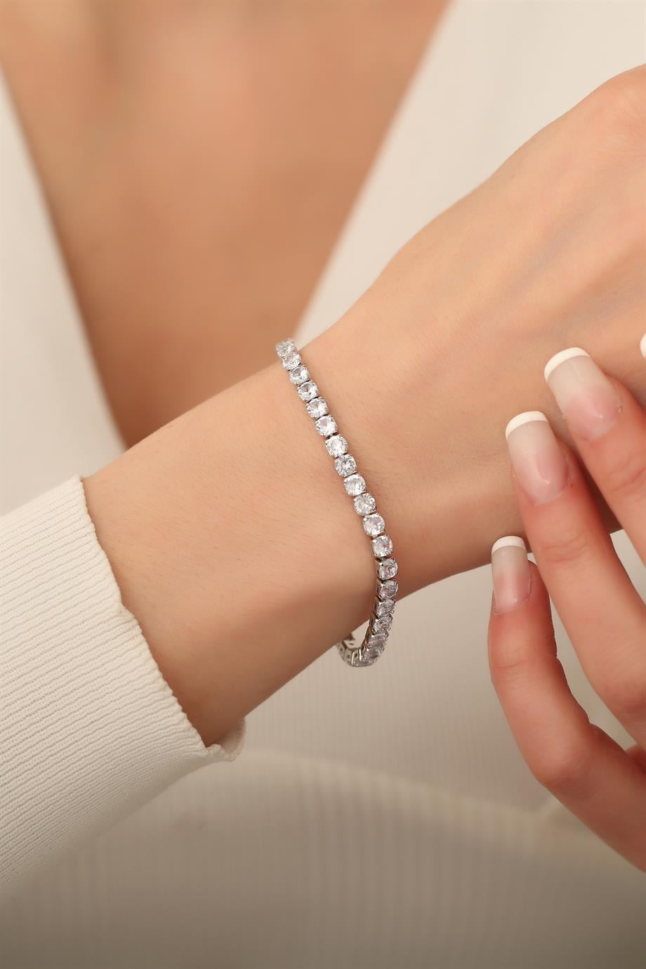 Silver Su Yolu Bileklik | 4 mm