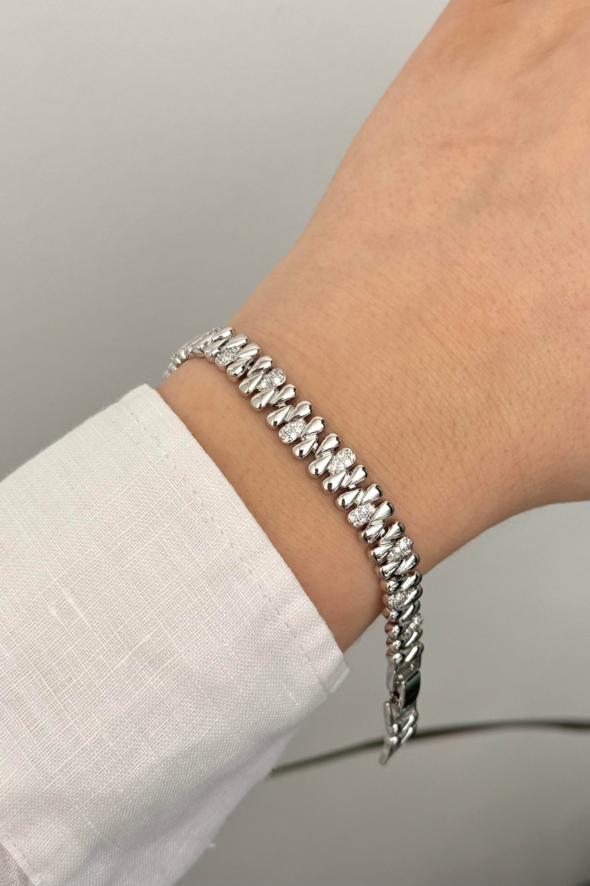Taşlı Silver Vip Seri Bileklik