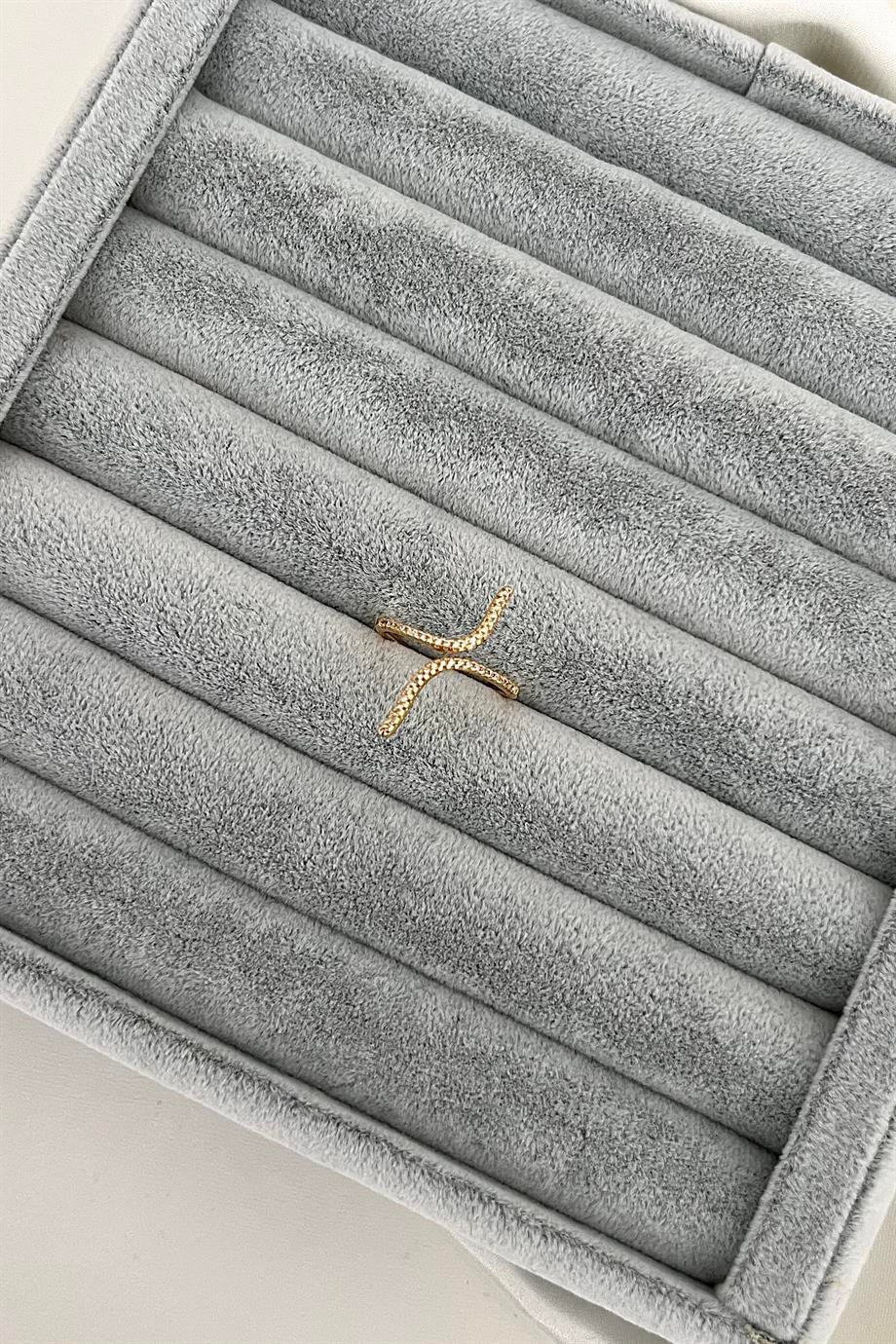 Twig Gold Yüzük