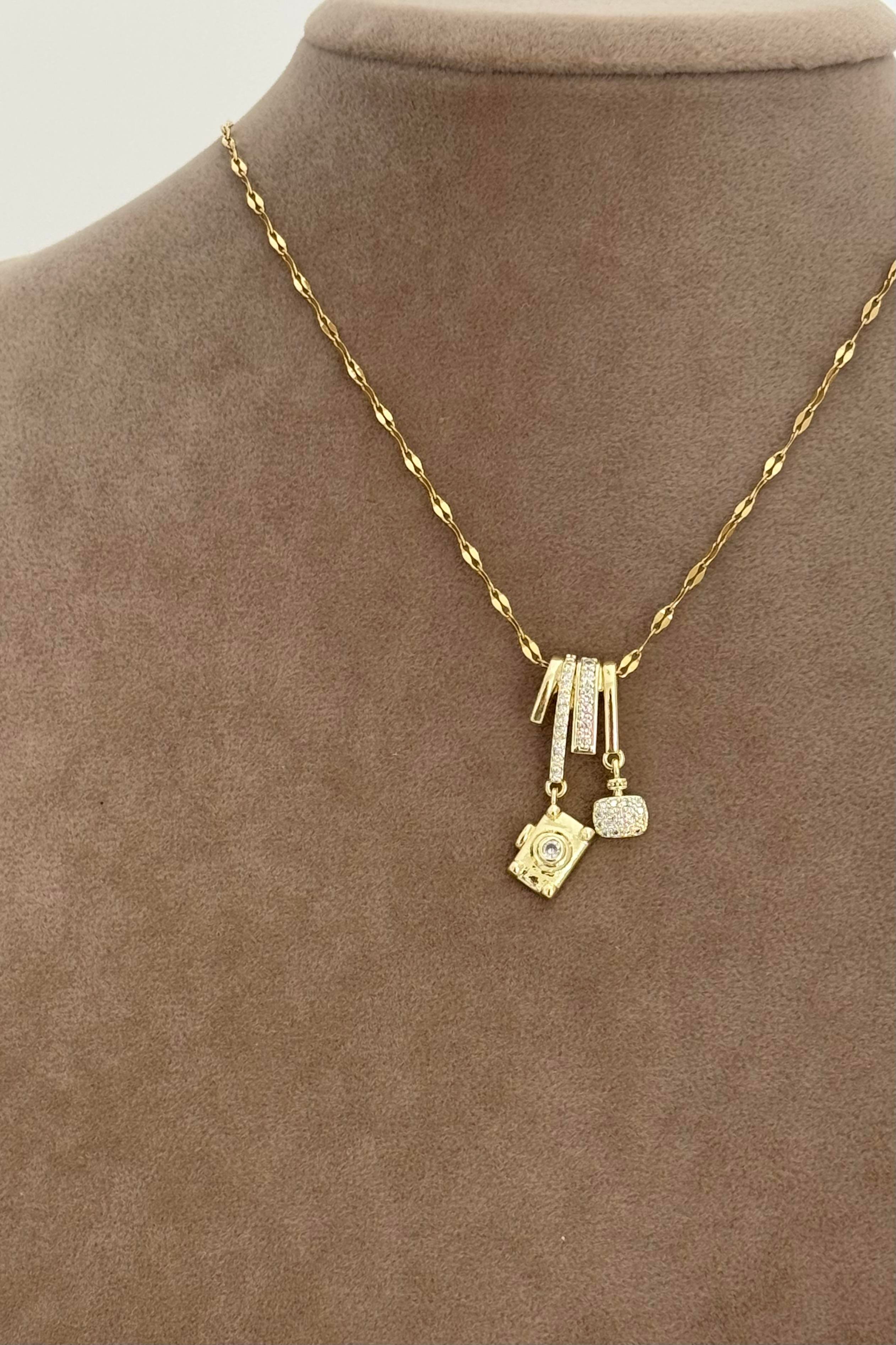 Varnyx Gold Kolye