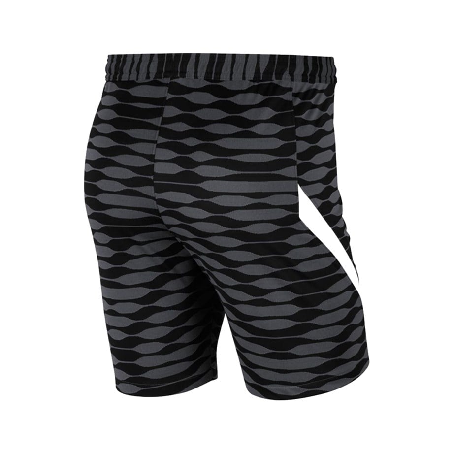 M NK DF STRKE21 SHORT K