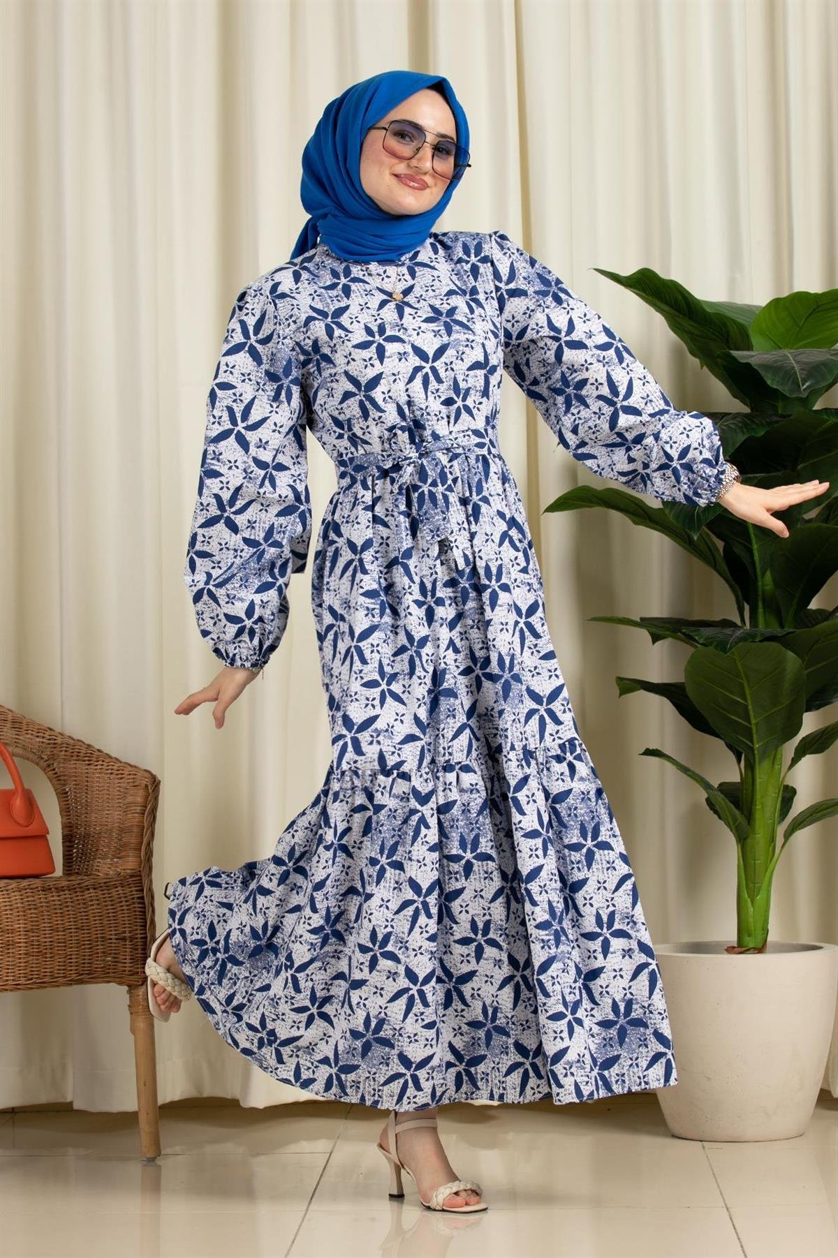 Yıldız Desenli Elbise-Larcivet