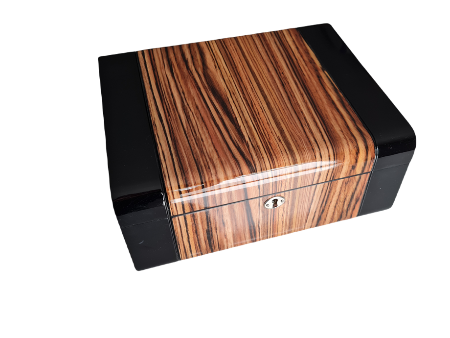 Basic German Humidor Puro Kutusu Kilitli Siyah/Ahşap 30's