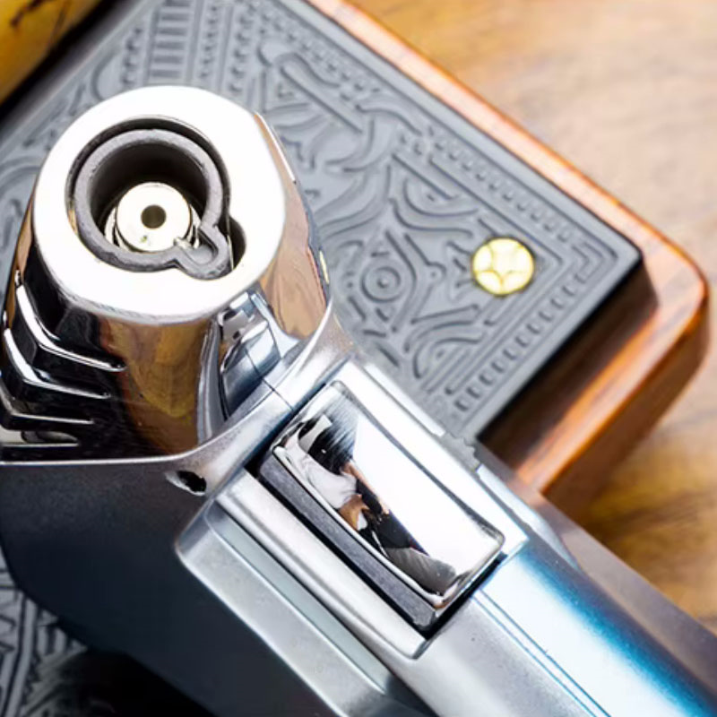 Lubinski New Design Çok Fonksiyonlu Tek Torch Büyük Masa Tipi Puro Çakmağı Silver