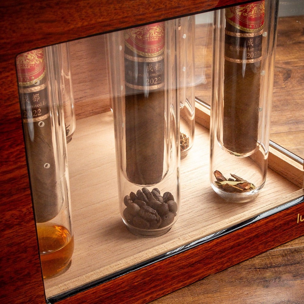 Lubinski Özel Seri Puro Aromalandırıcı Camlı Işıklı Humidor Puro Kutusu 140's