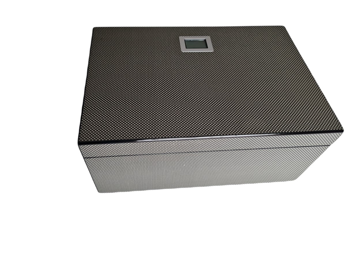 Basic German Humidor Puro Kutusu Dijital Nem Carbon 30's