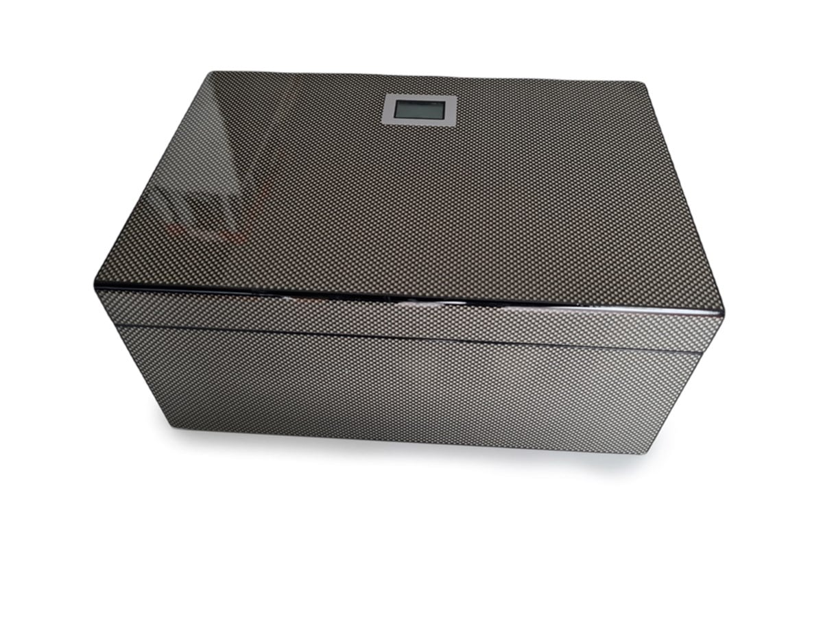 Basic German Humidor Puro Kutusu Dijital Nem Carbon 30's