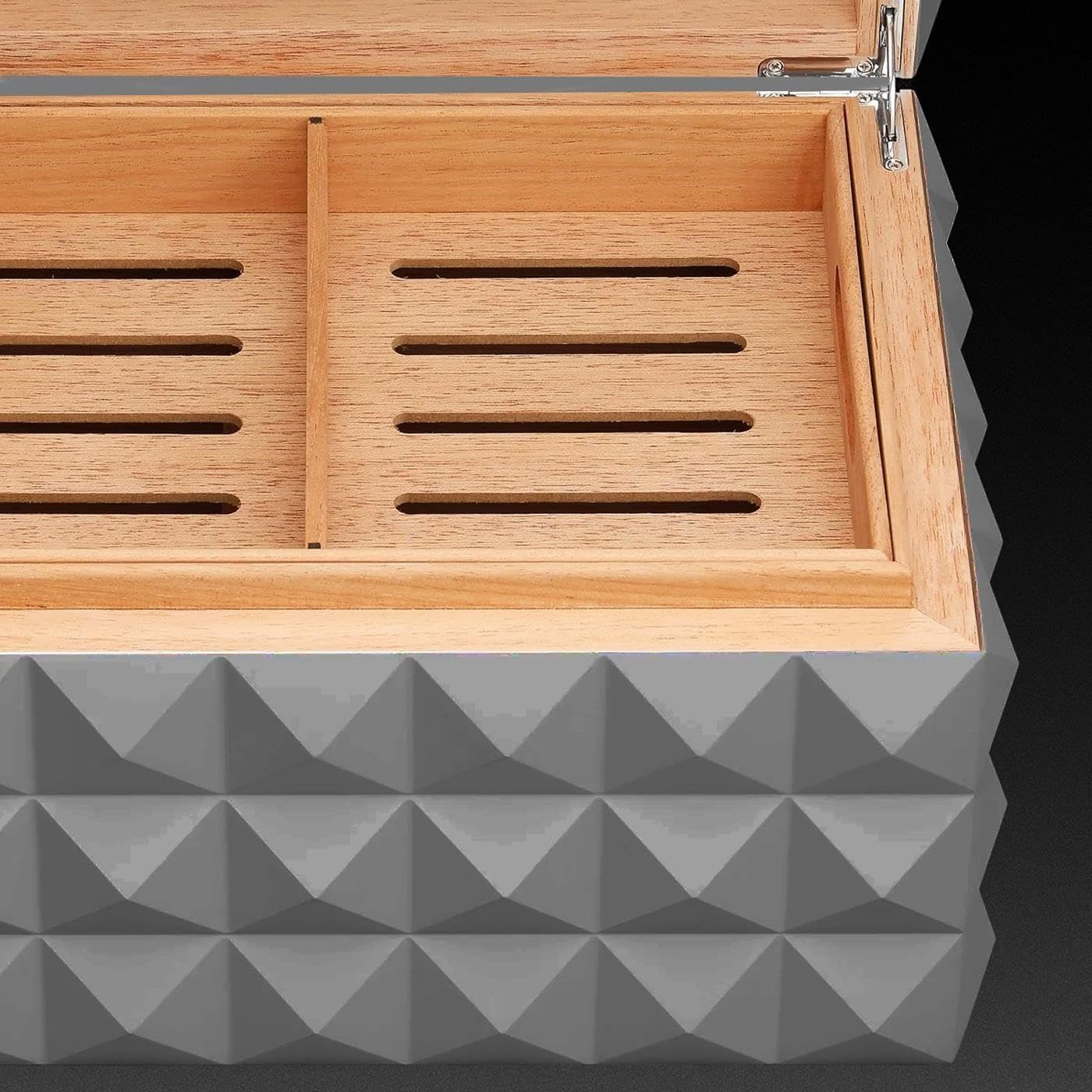 Colibri Grand Quasar Humidor Puro Kutusu HU750T3 Gunmetal 120's