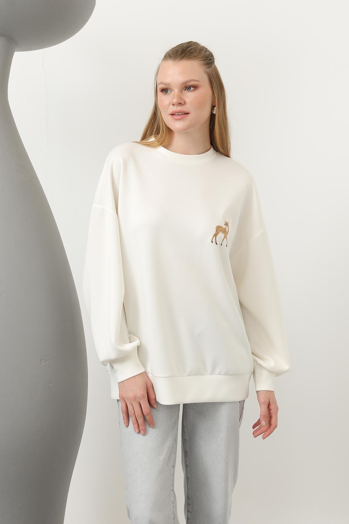 Ceylan Nakış Desenli Basic Sweat Tunik - Ekru