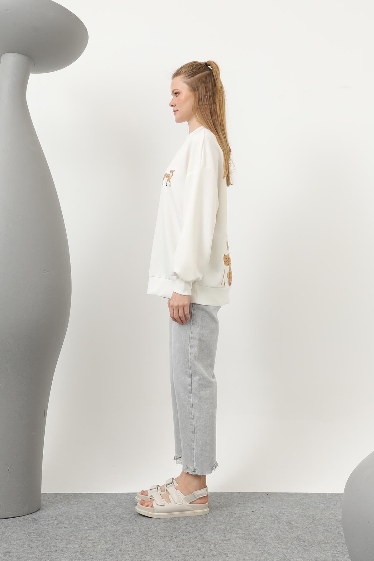 Ceylan Nakış Desenli Basic Sweat Tunik - Ekru