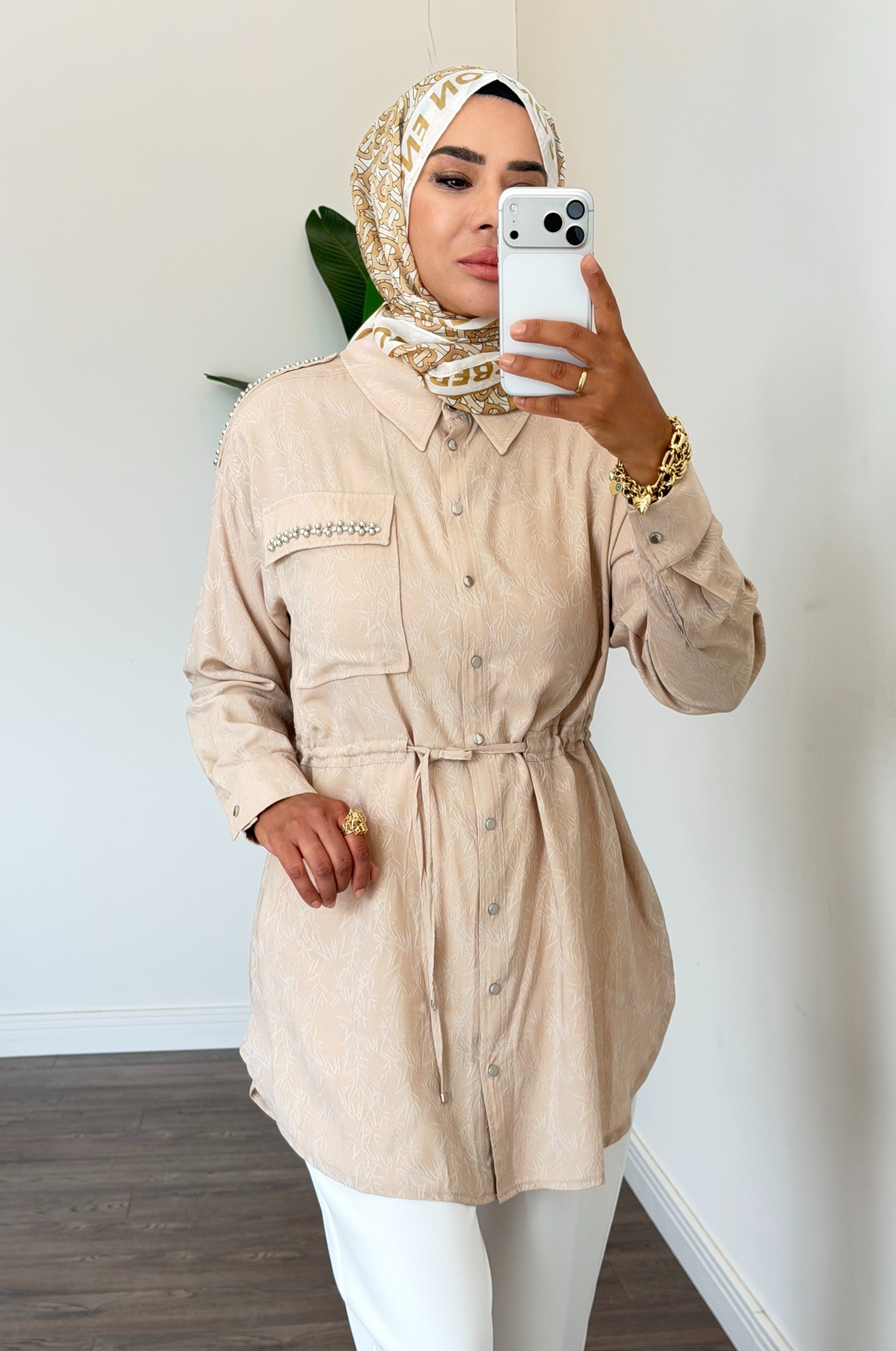 Çıtçıtlı Beli Büzgülü Kap - Bej